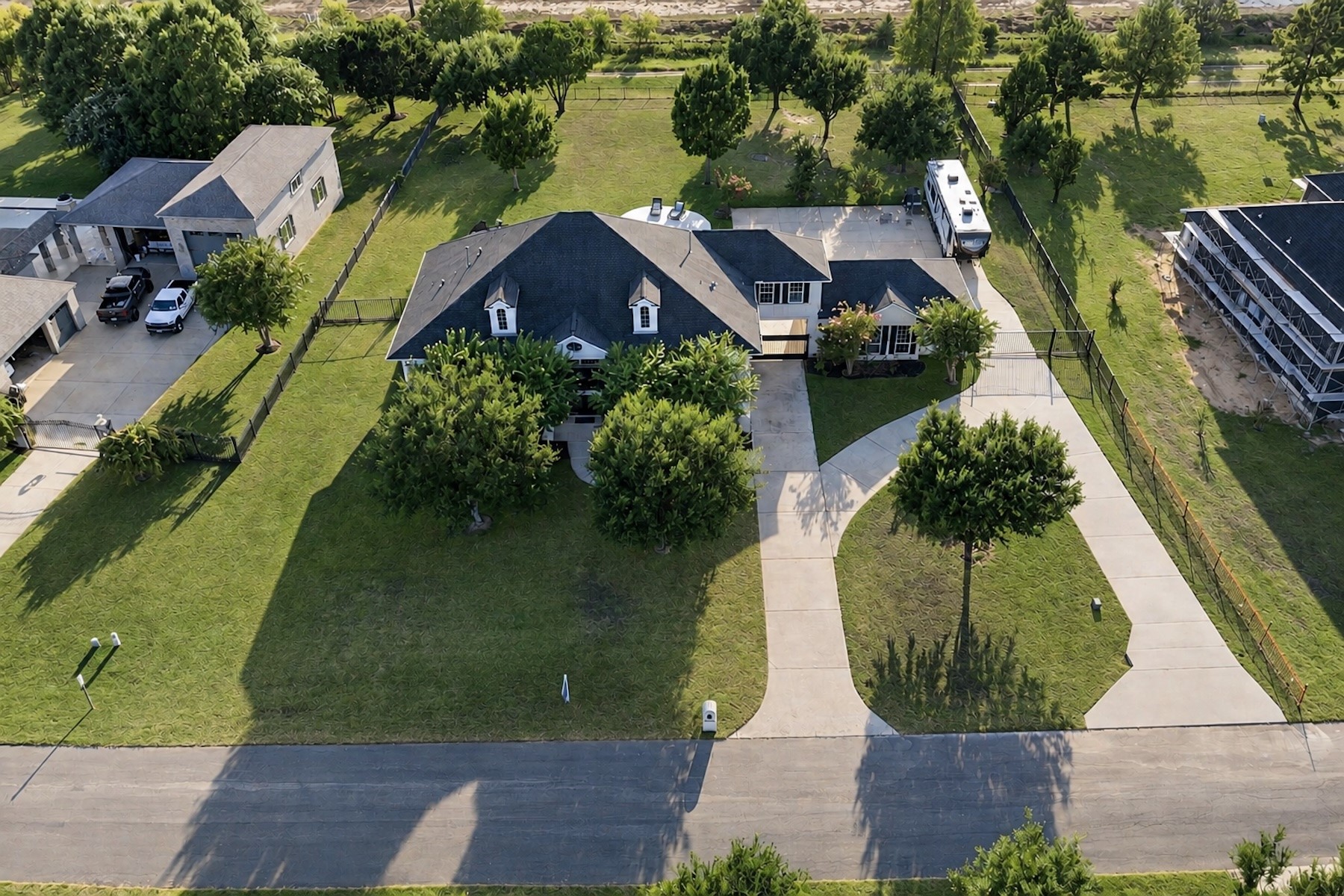 3203 Lakes Of Katy Lane Property Photo 6