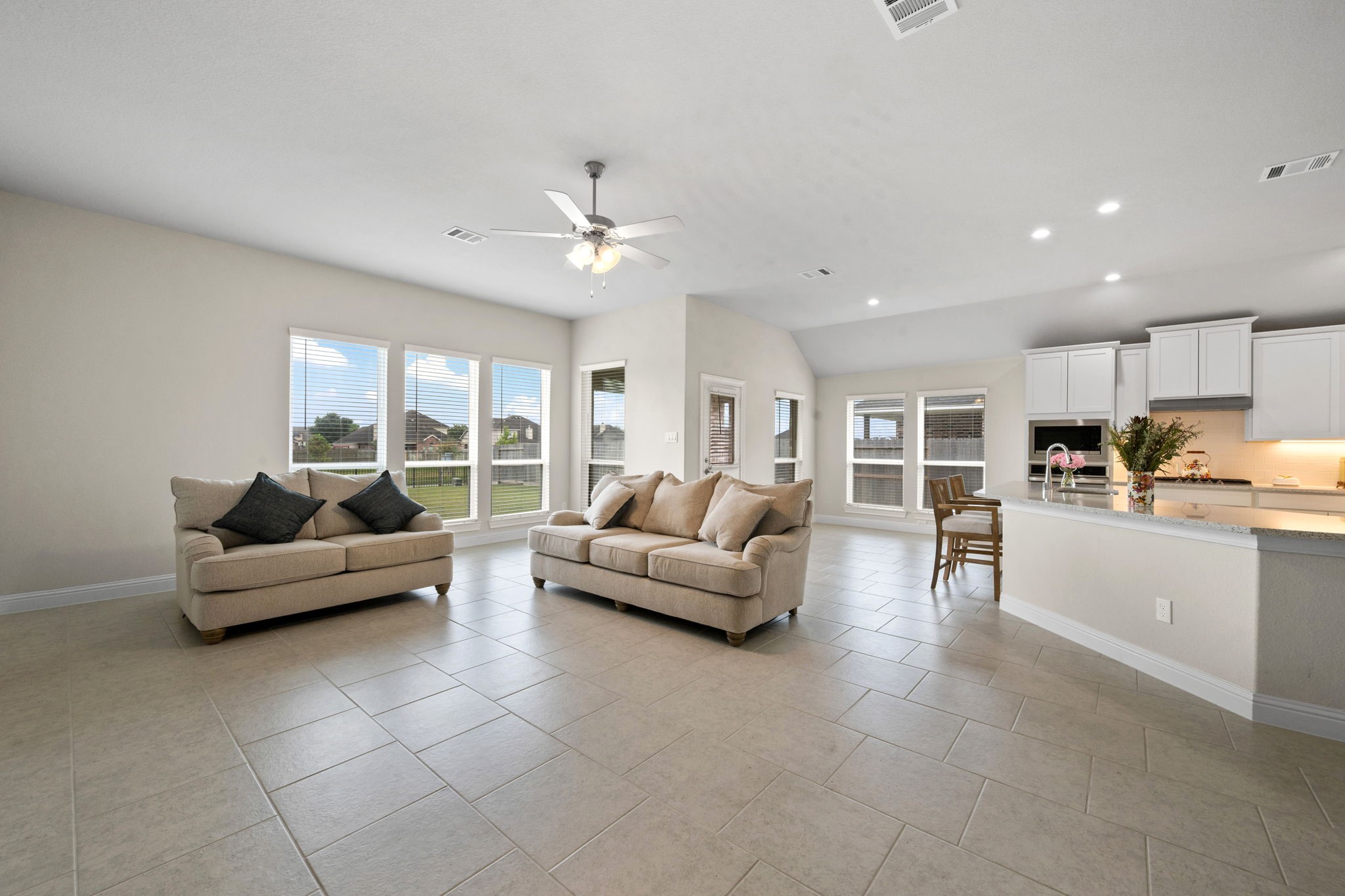 12014 Champions Forest Drive Property Photo 6