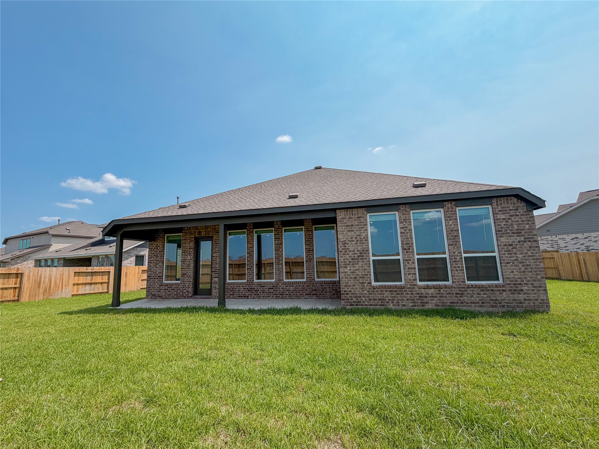 2503 Pine Bluff Drive Property Photo 17
