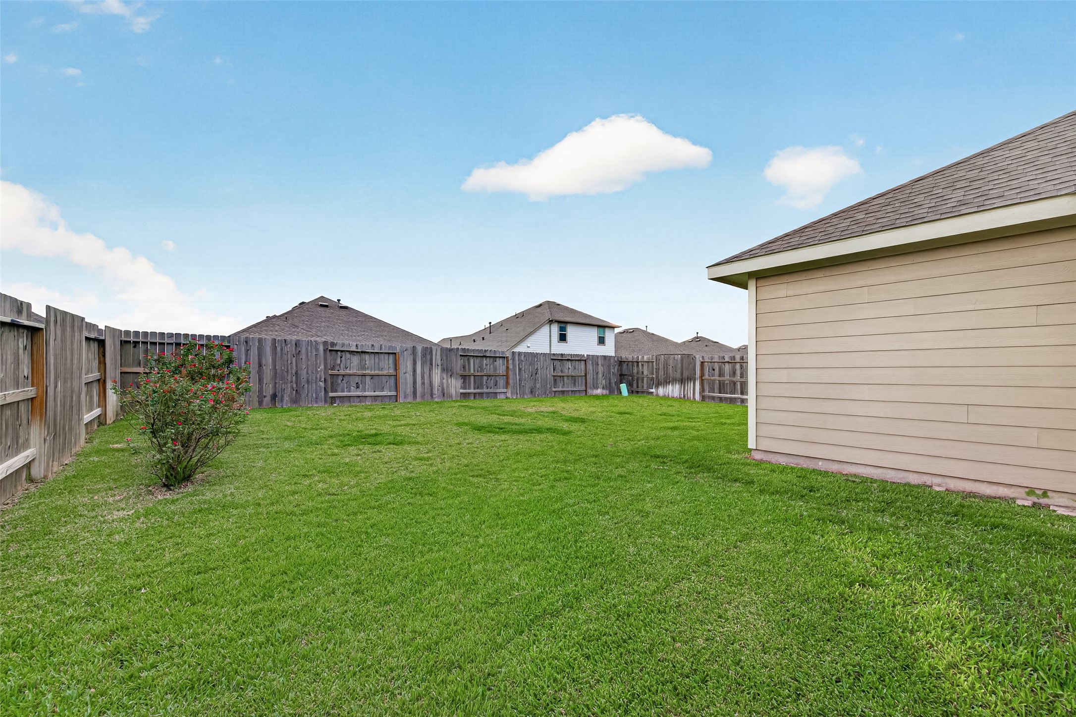 7918 Elk Grove Lane Property Photo 18