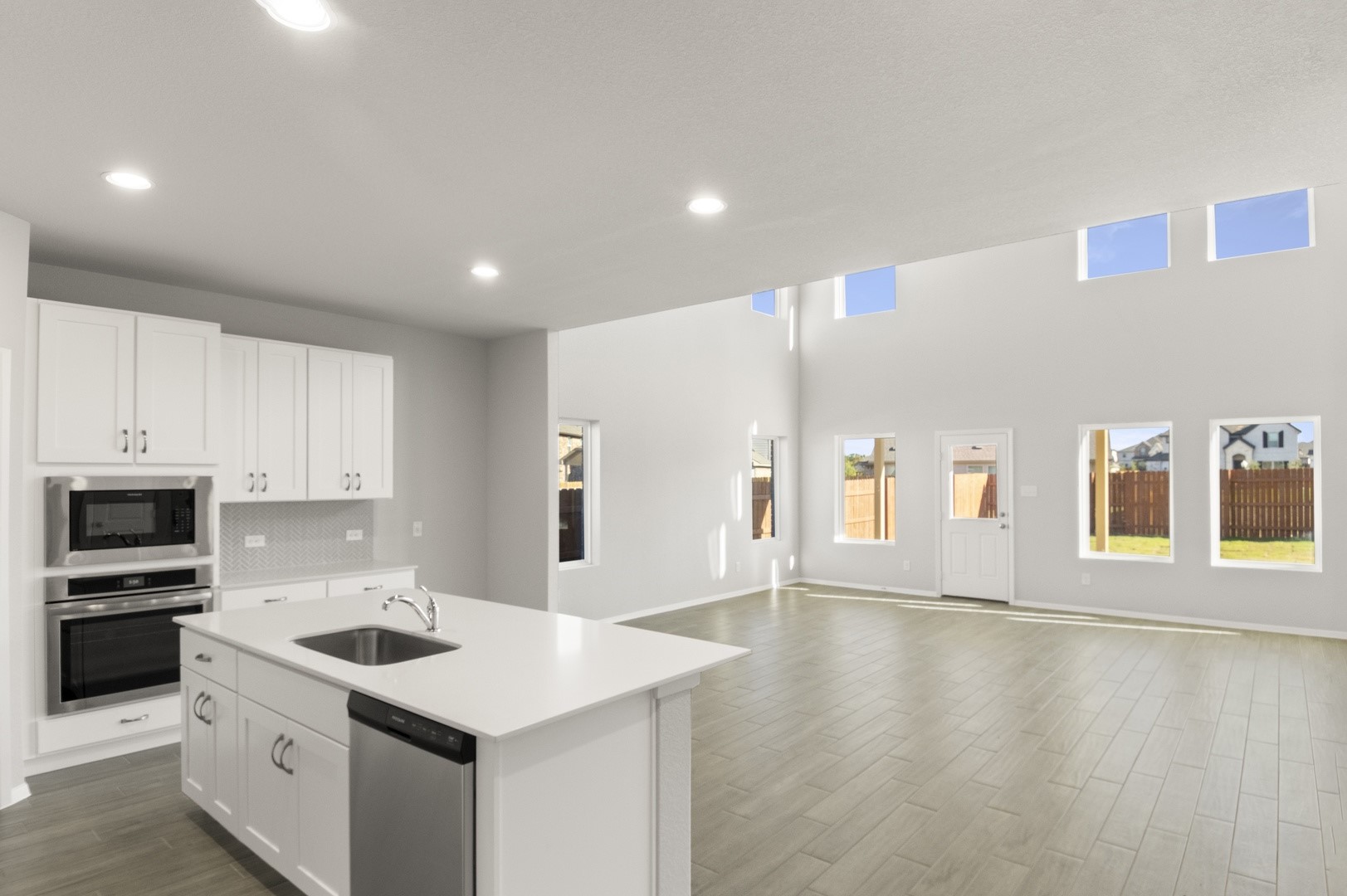 3021 Desert Rose Lane Property Photo 1