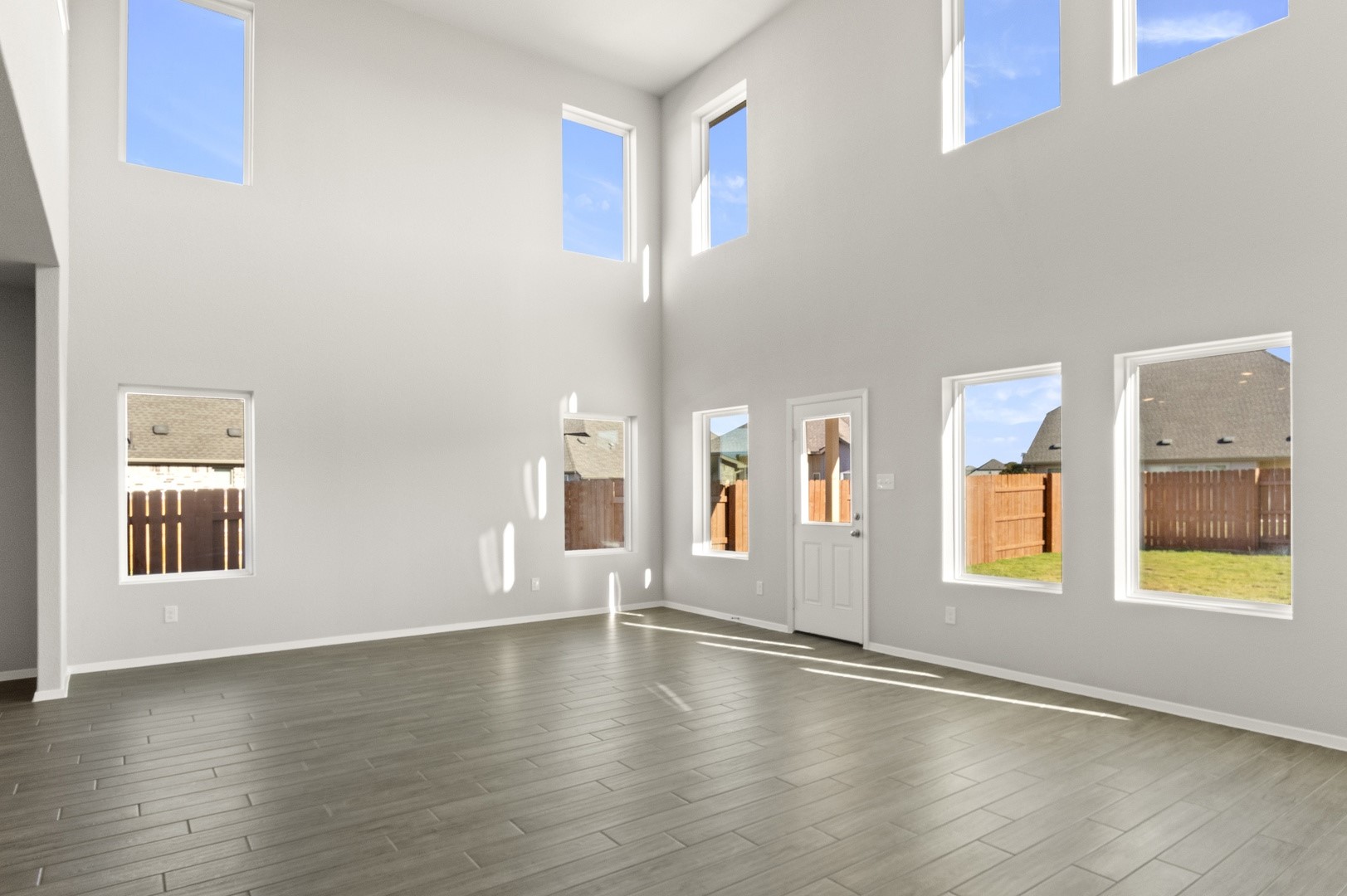 3021 Desert Rose Lane Property Photo 11