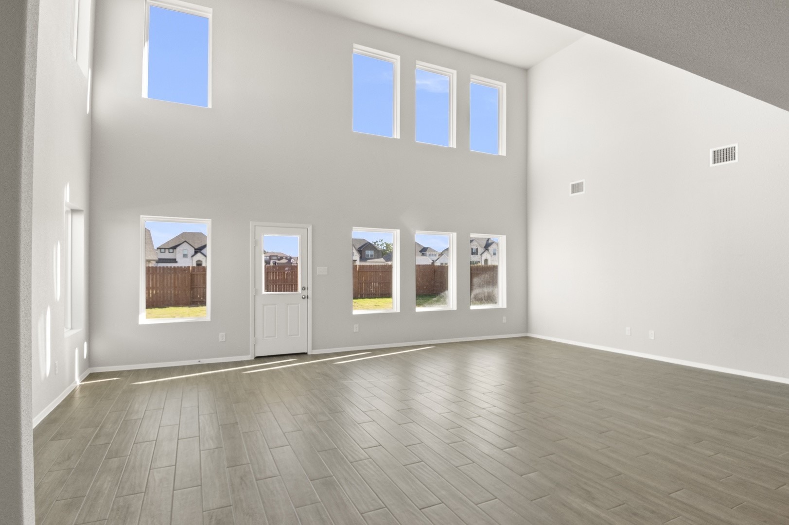 3021 Desert Rose Lane Property Photo 14
