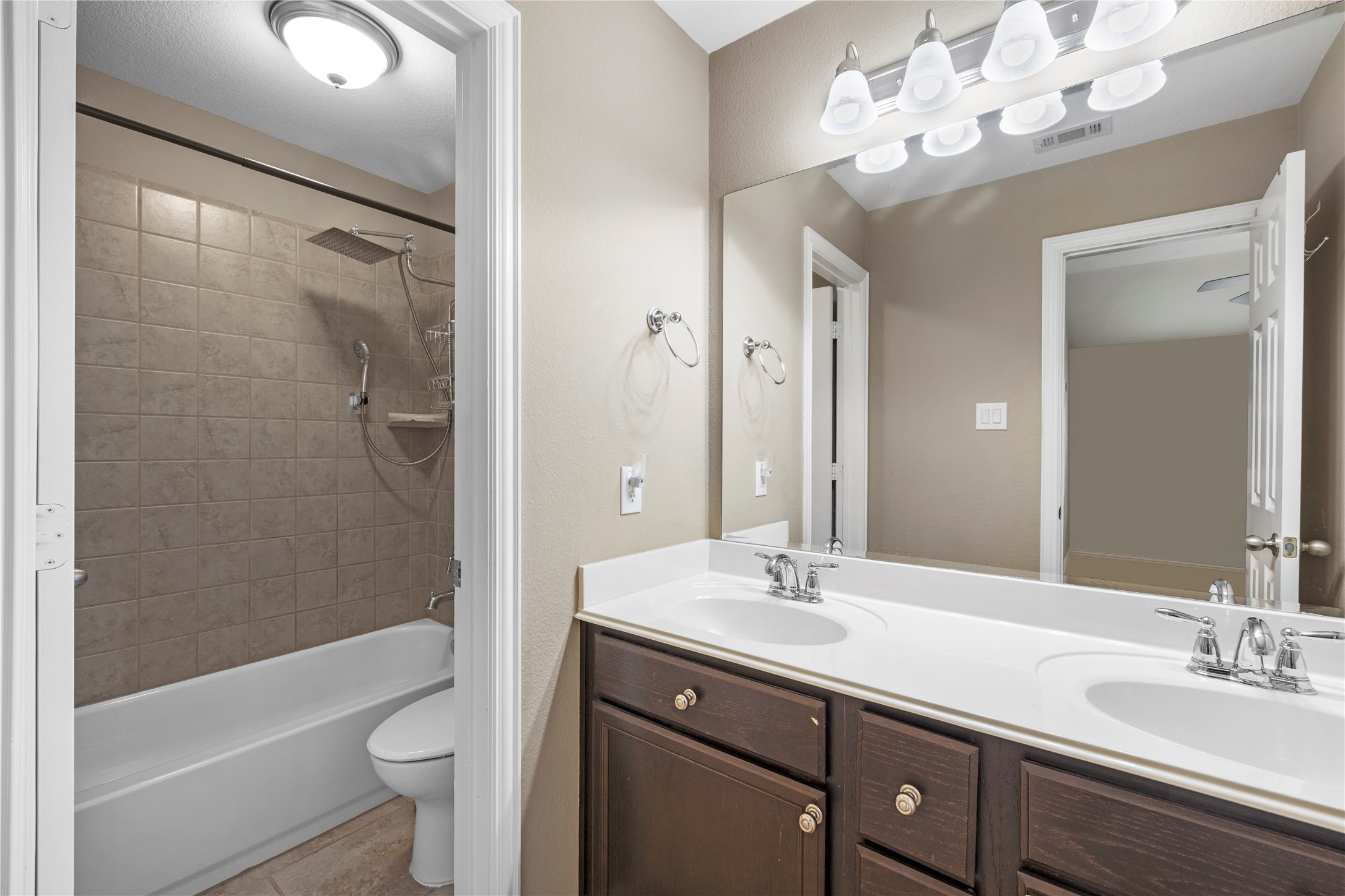 6158 Granger Lane Property Photo 18