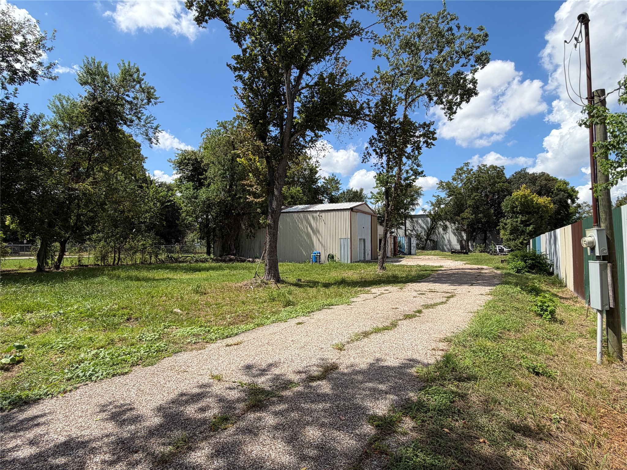 13533 Luthe Road Property Photo 12
