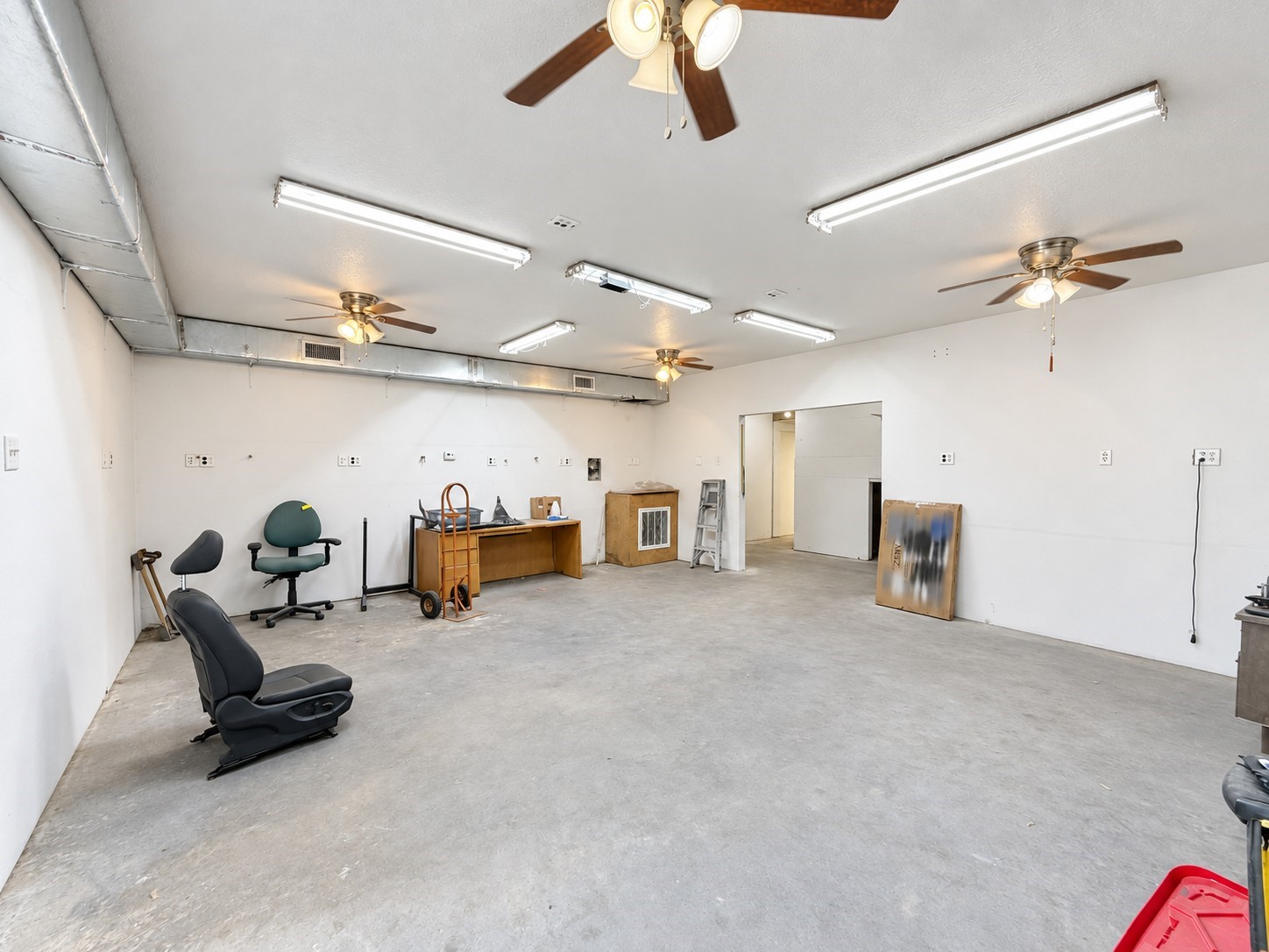 13533 Luthe Road Property Photo 18