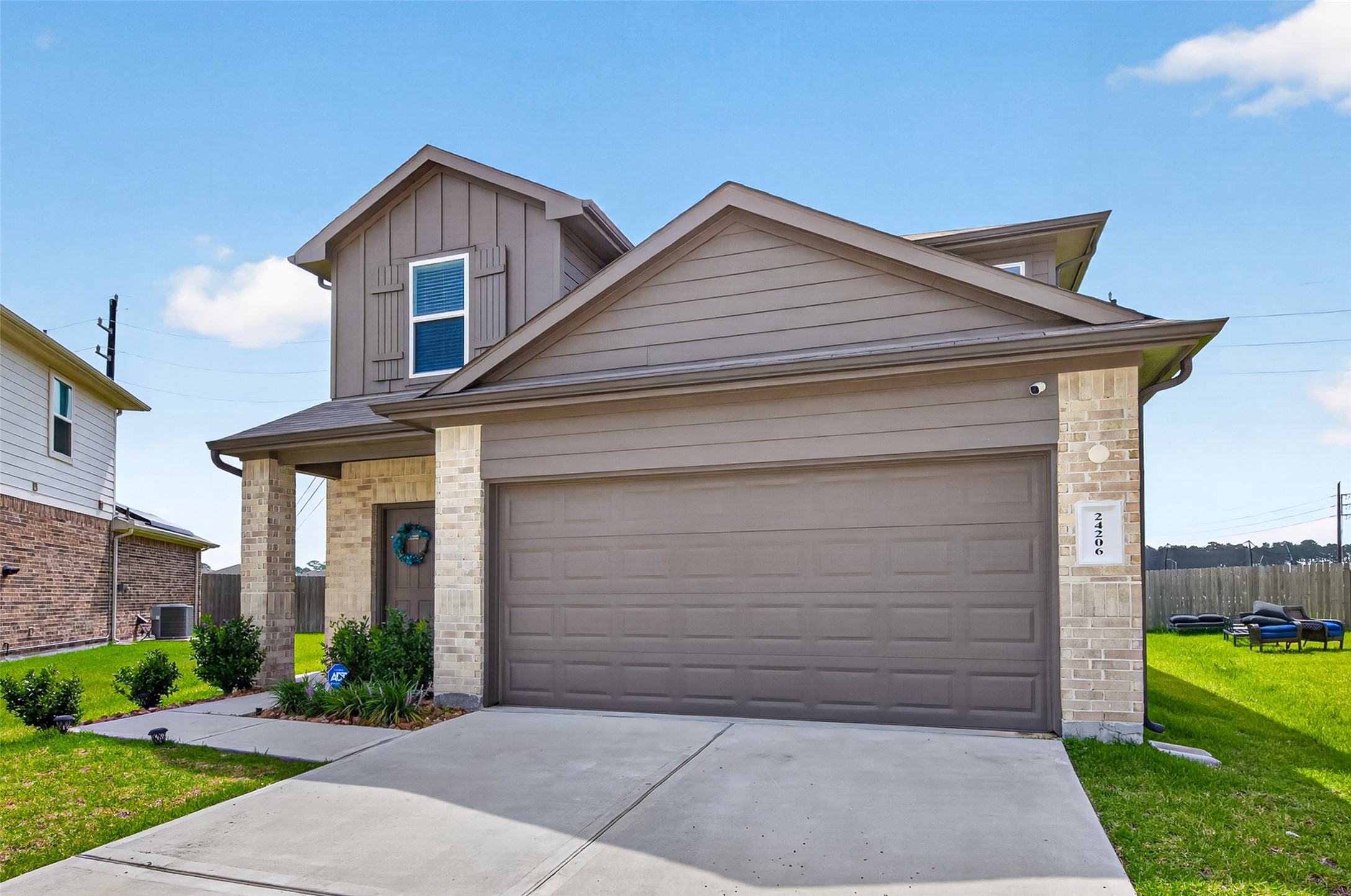 24206 Foxdale Bay Court Property Photo 7