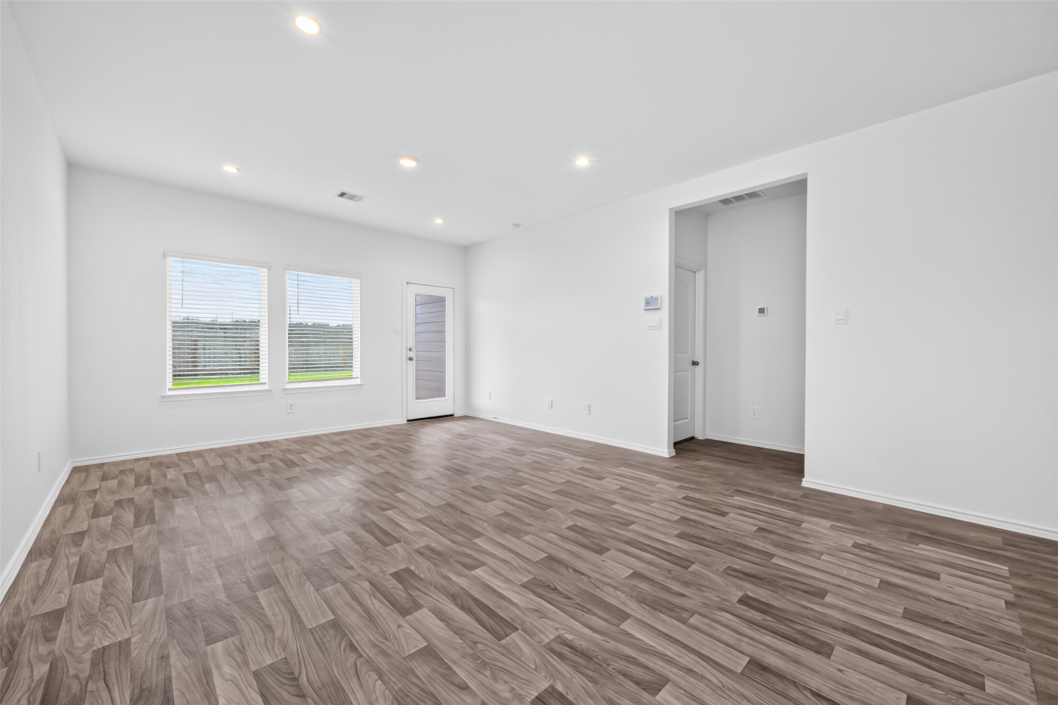24206 Foxdale Bay Court Property Photo 11