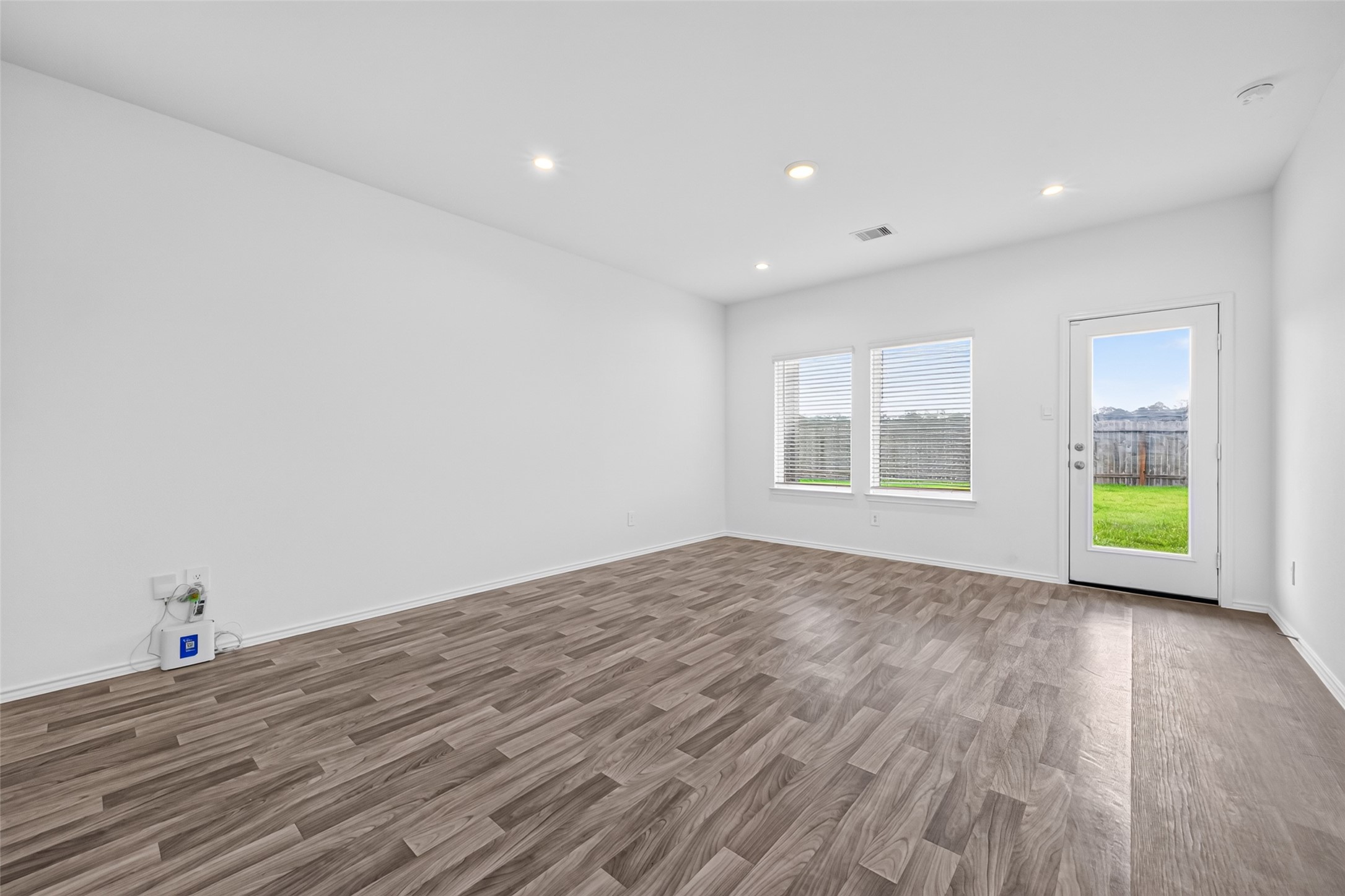 24206 Foxdale Bay Court Property Photo 12