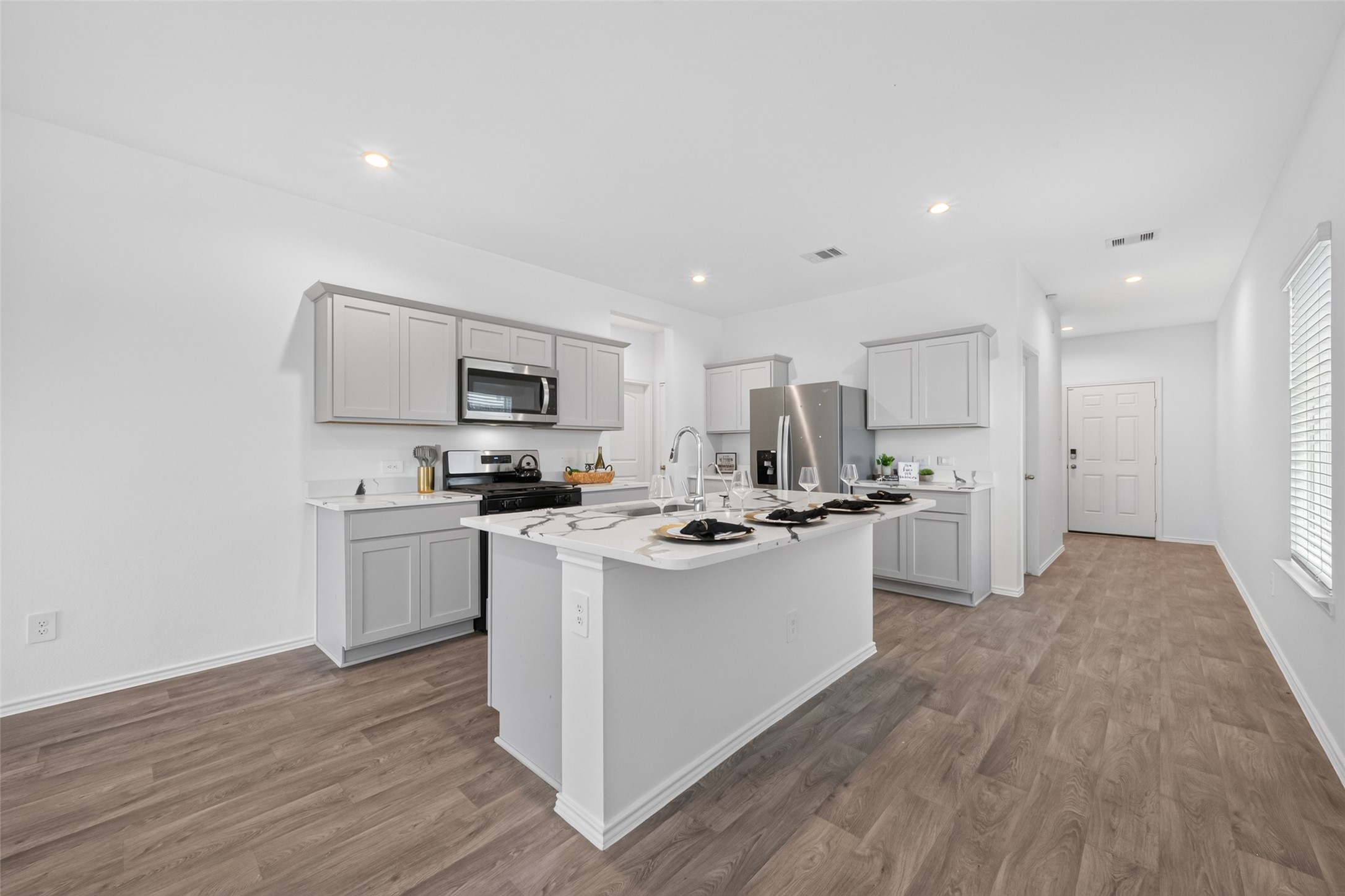 24206 Foxdale Bay Court Property Photo 14