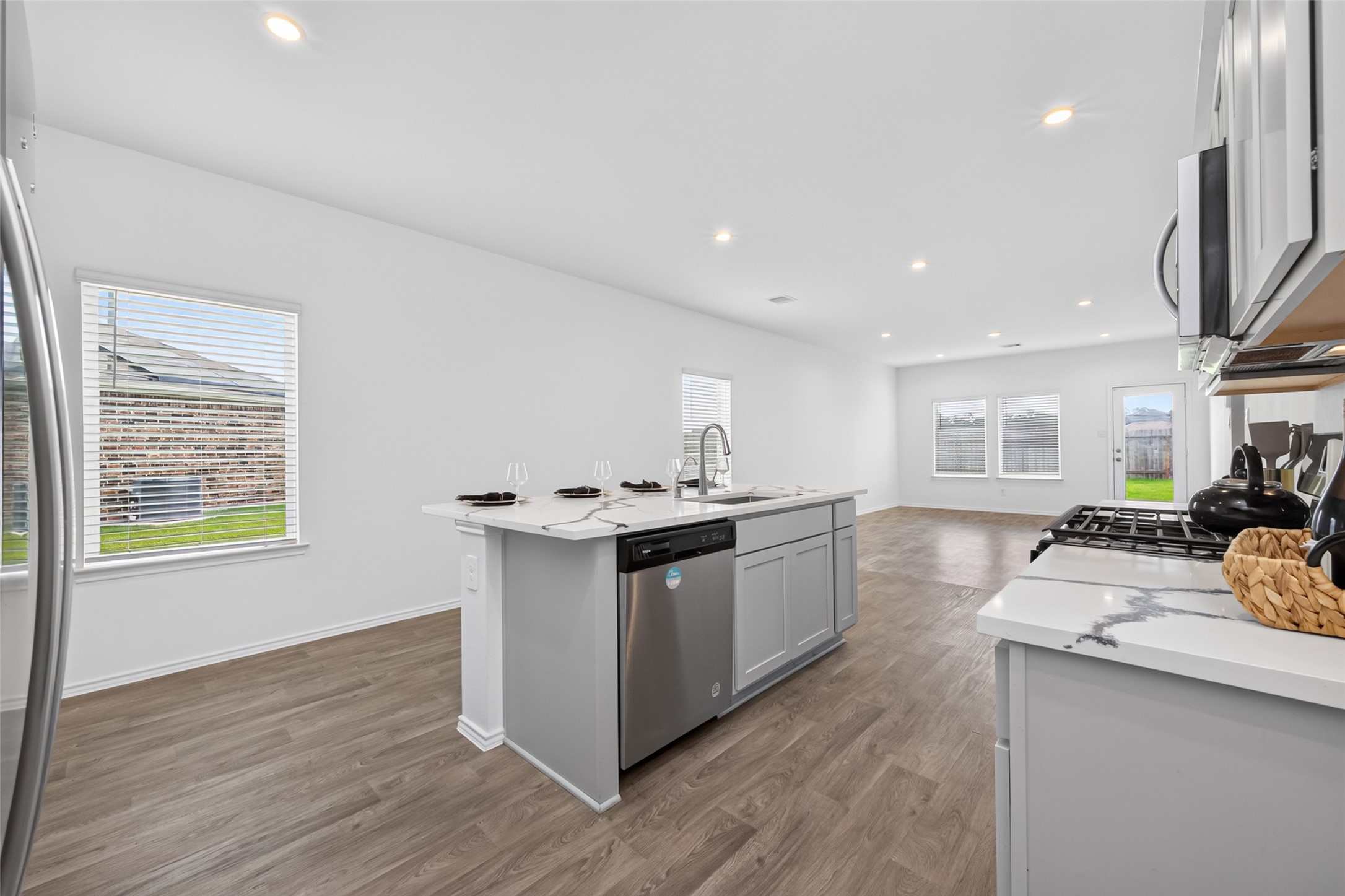 24206 Foxdale Bay Court Property Photo 16