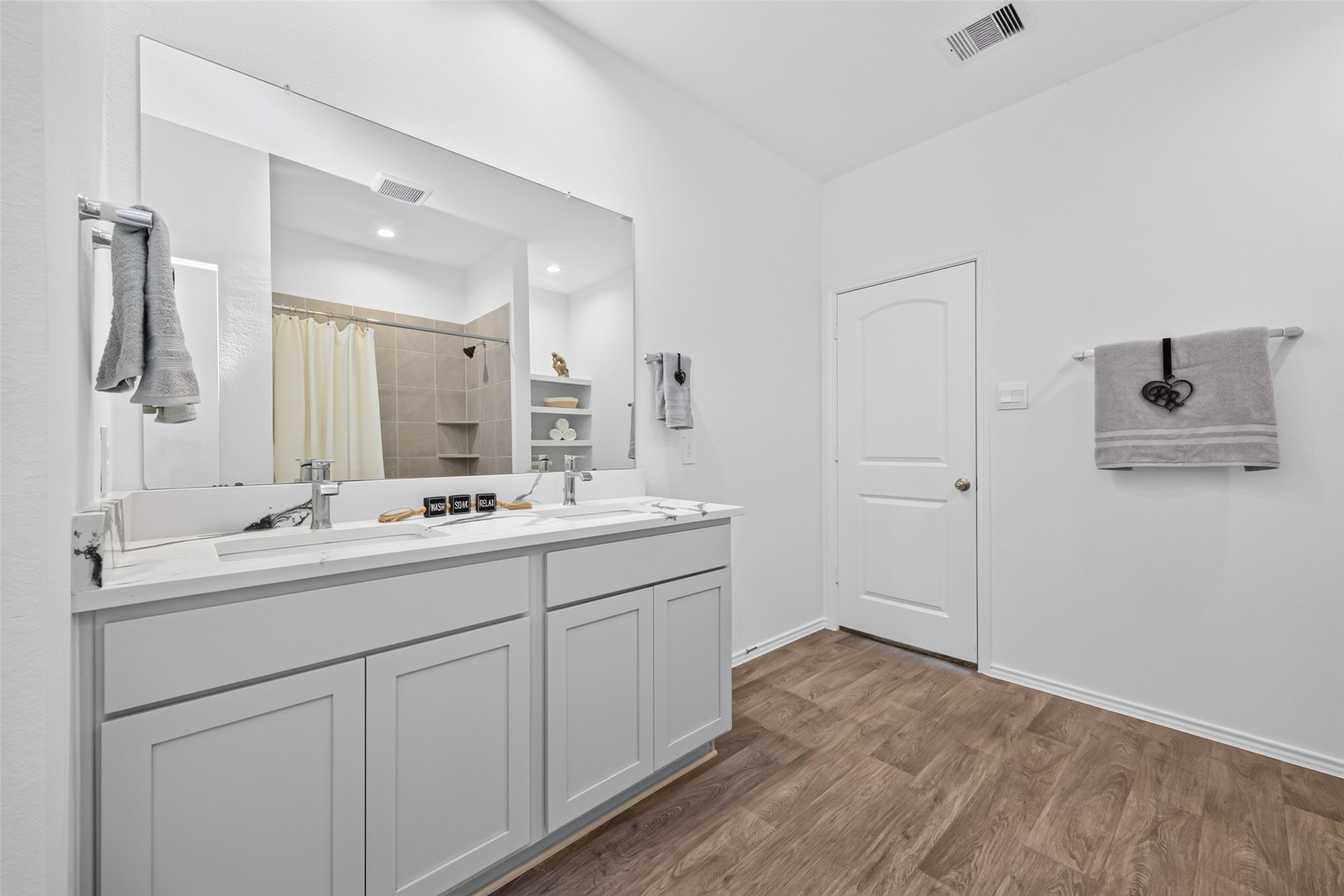 24206 Foxdale Bay Court Property Photo 20