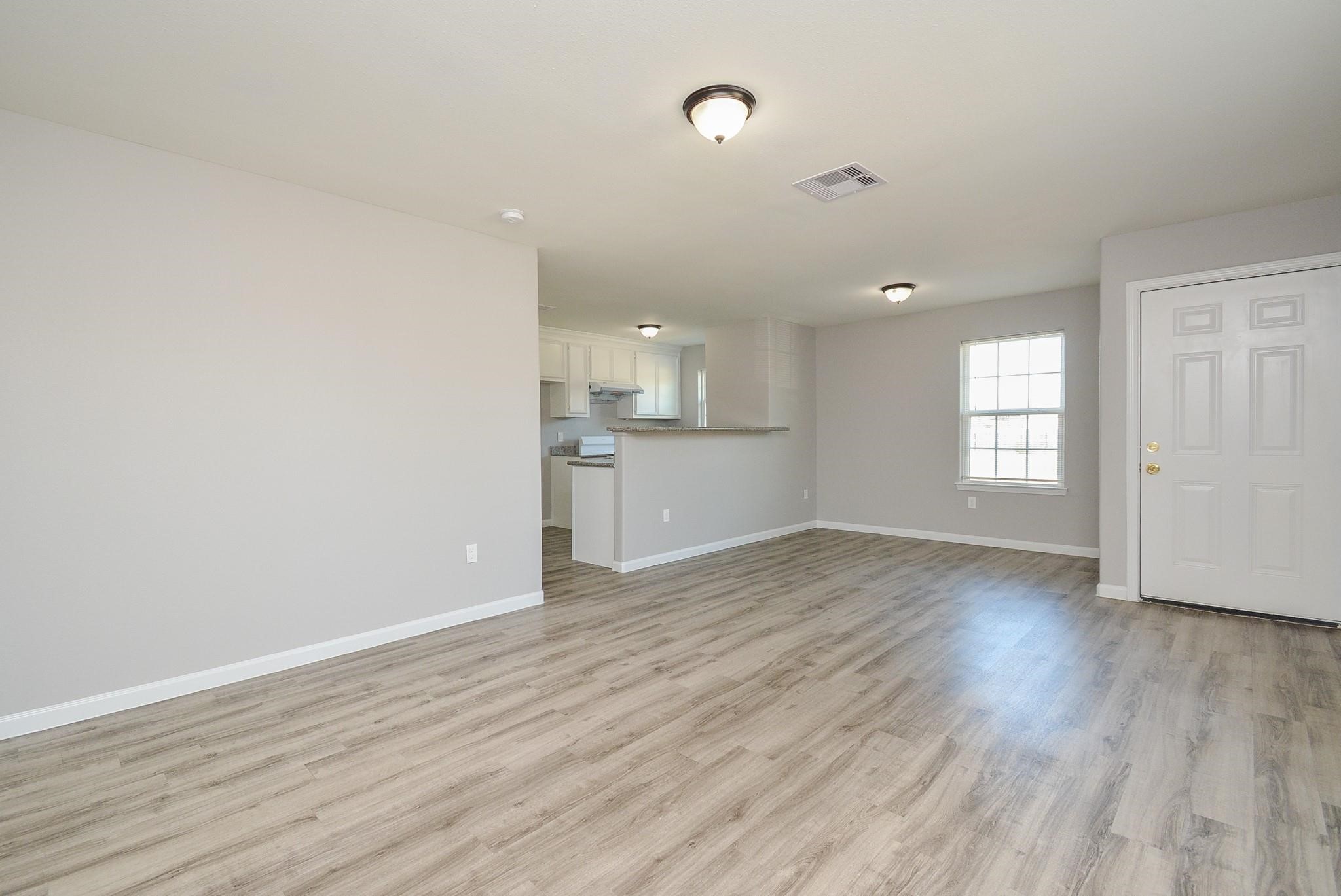 7611 Dyer Street Property Photo 6