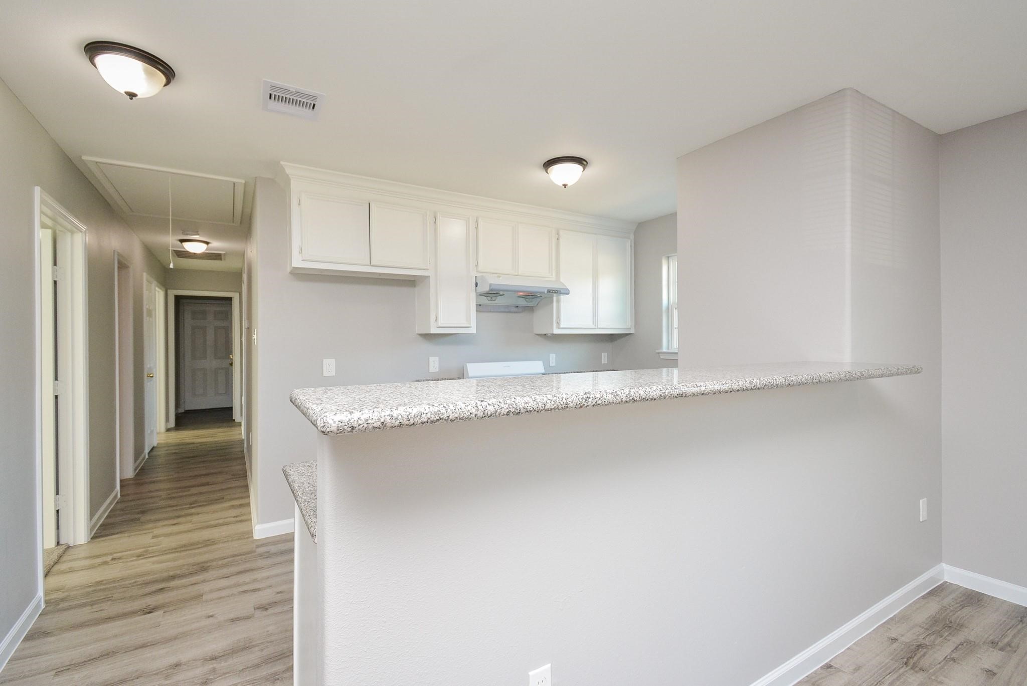 7611 Dyer Street Property Photo 8