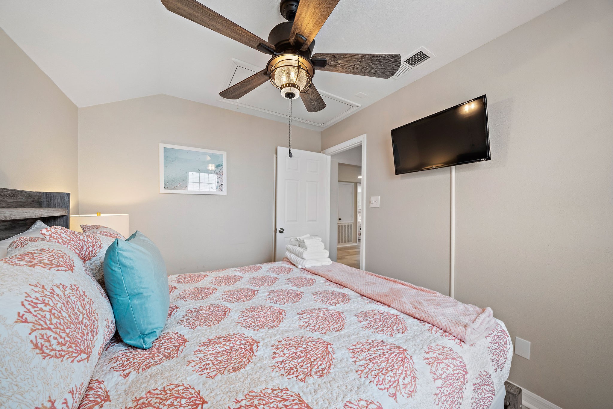 16642 Jolly Roger Road Property Photo 14