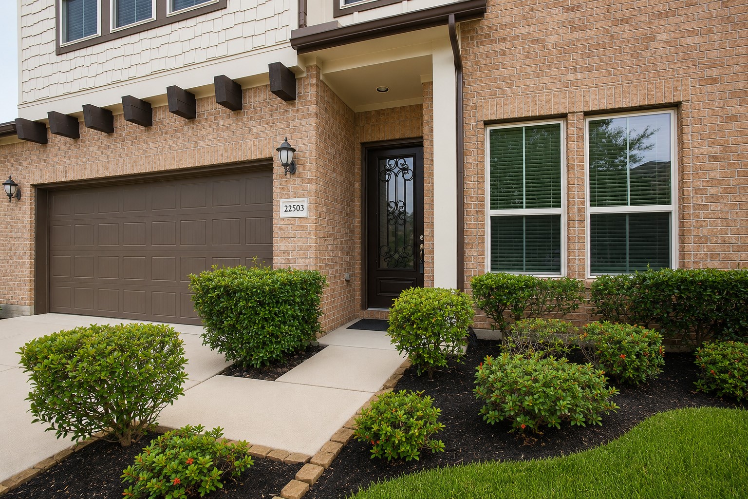 22503 Miramar Bend Drive Property Photo 4
