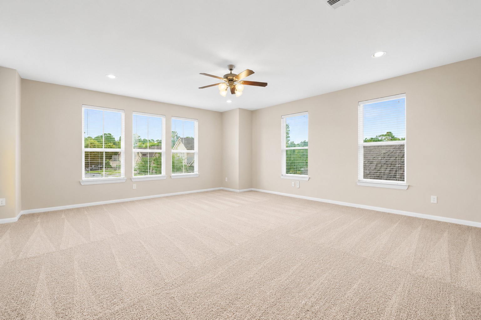 22503 Miramar Bend Drive Property Photo 24