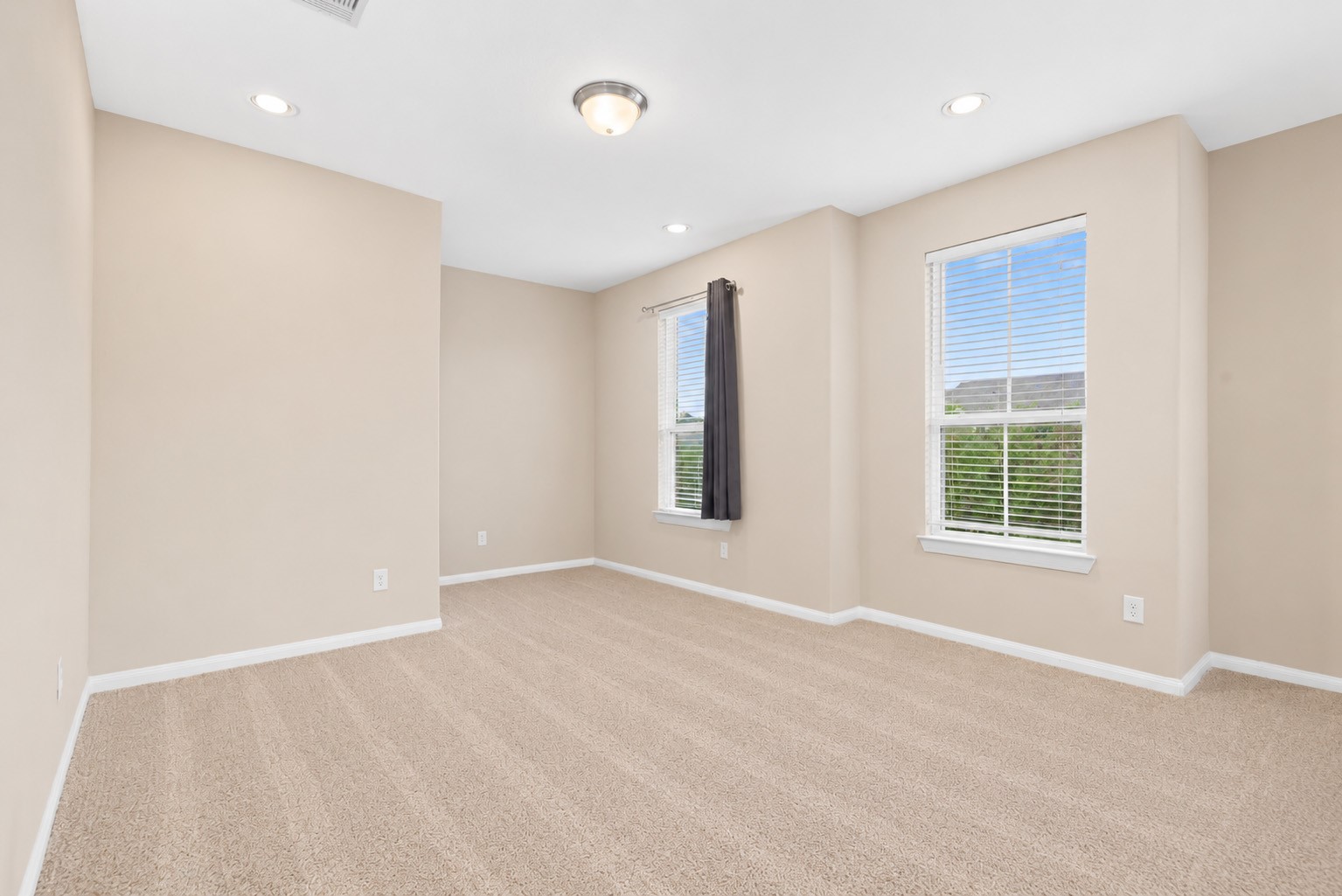 22503 Miramar Bend Drive Property Photo 29