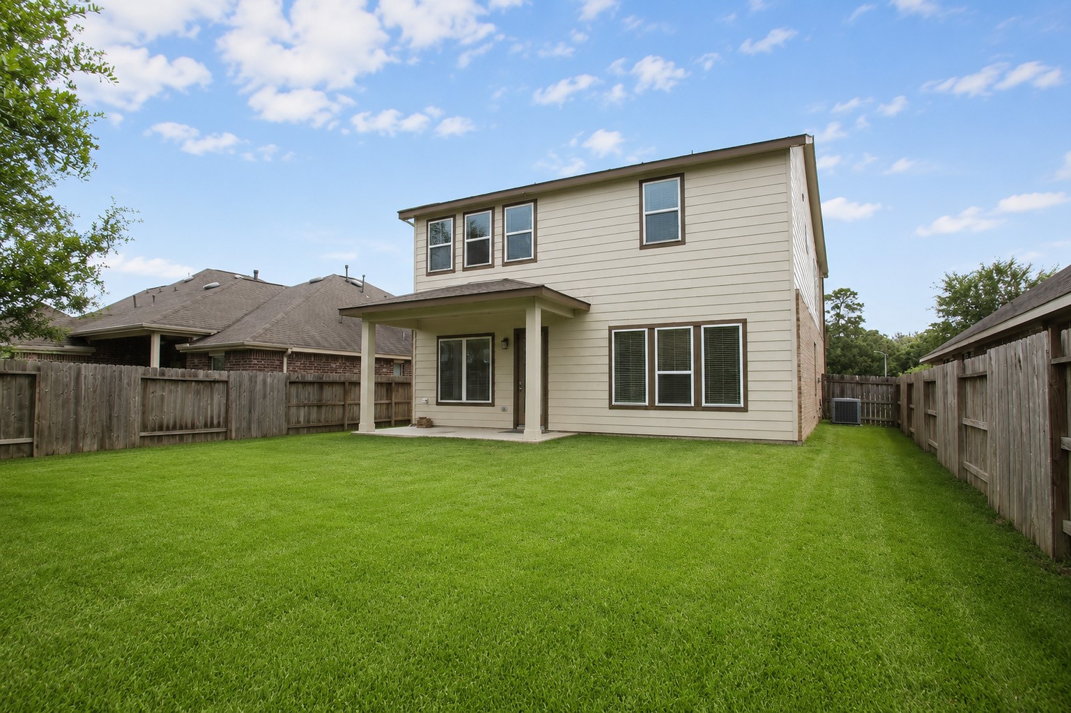22503 Miramar Bend Drive Property Photo 43