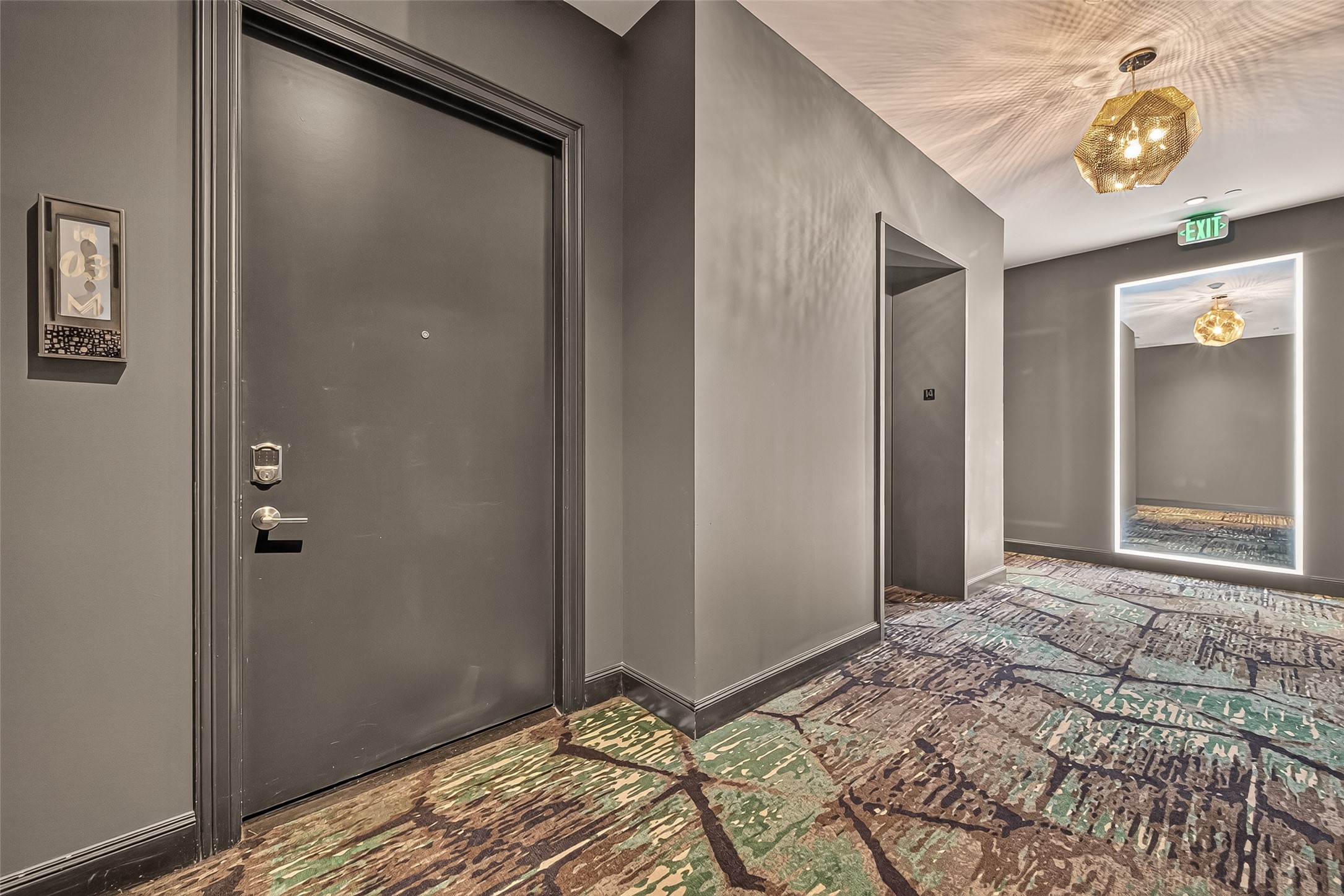 1211 Caroline Street 1403 Property Photo 5