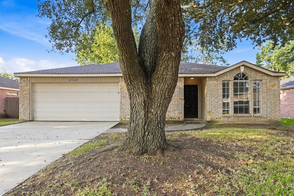 23623 Prairie Bird Drive Property Photo 1