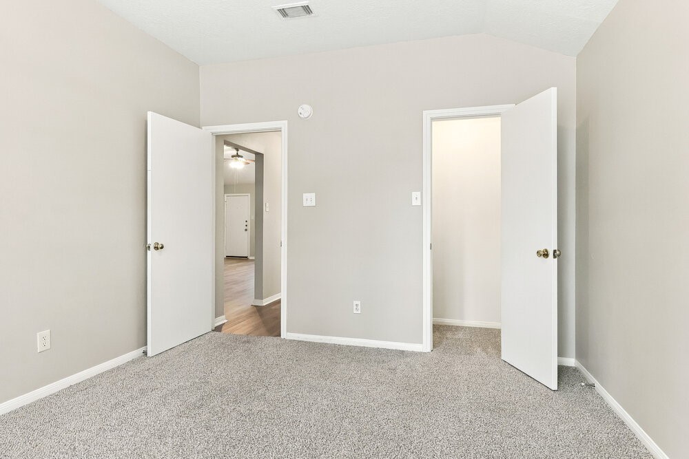 23623 Prairie Bird Drive Property Photo 9
