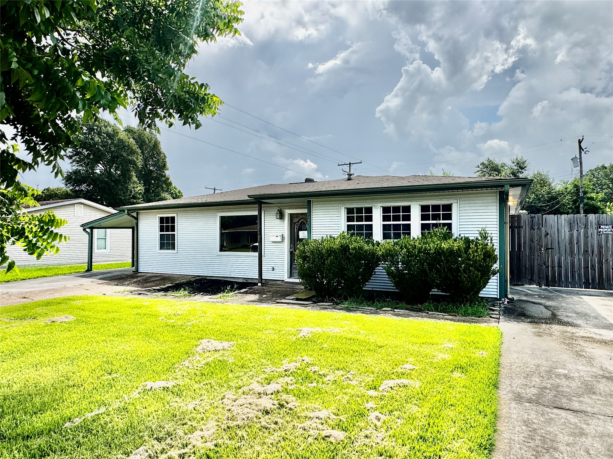 2301 7th Street Property Photo 1