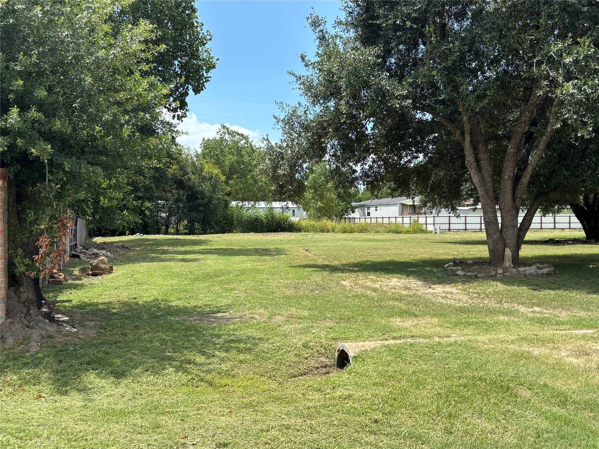 22115 Willowwood Drive Property Photo 5