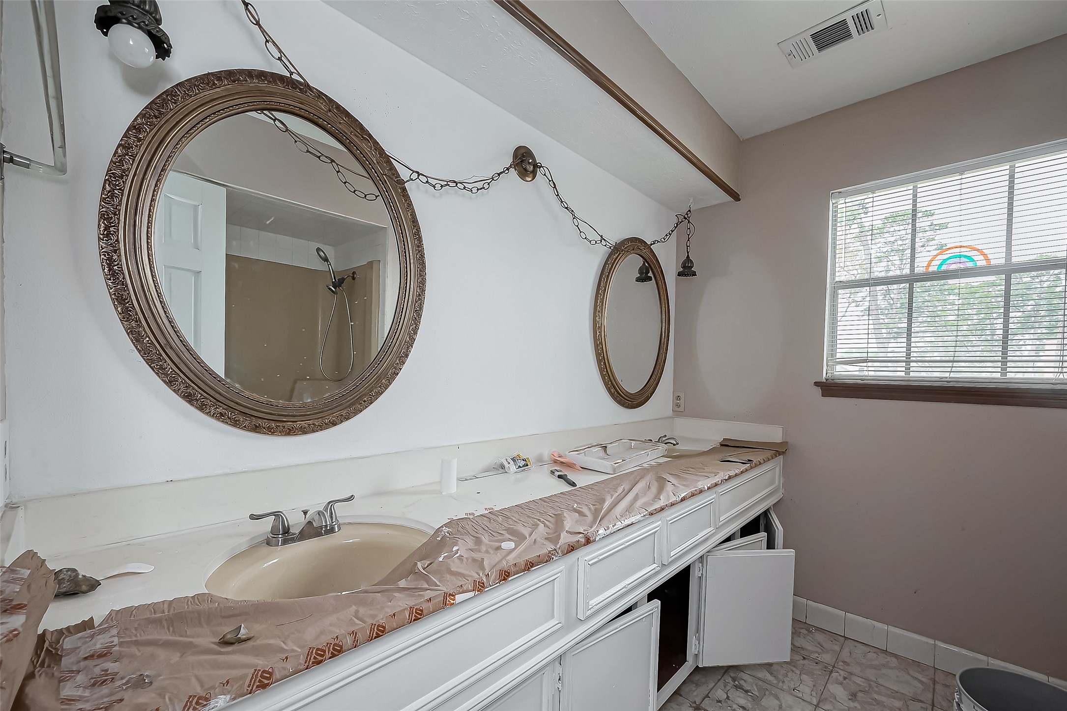 811 Loire Lane Property Photo 32