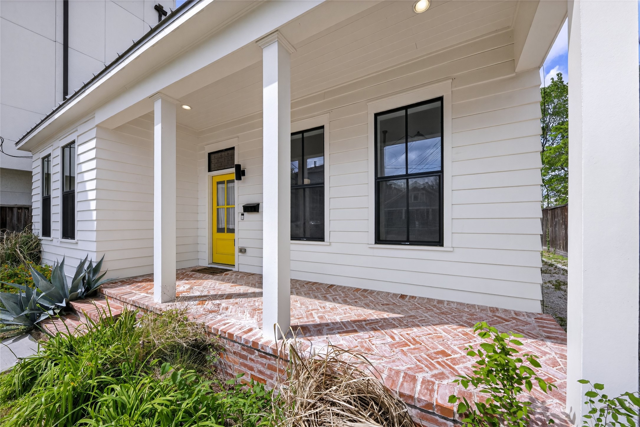 1308 Bingham Street Property Photo 1