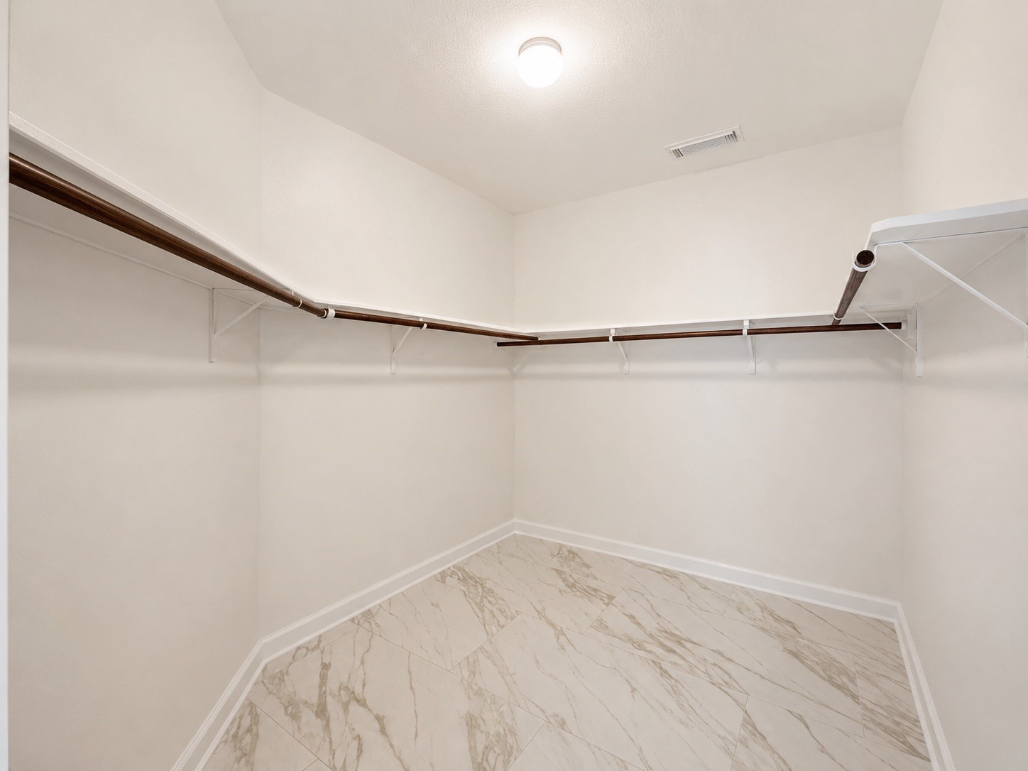 15402 Marlowe Grove Drive Property Photo 5