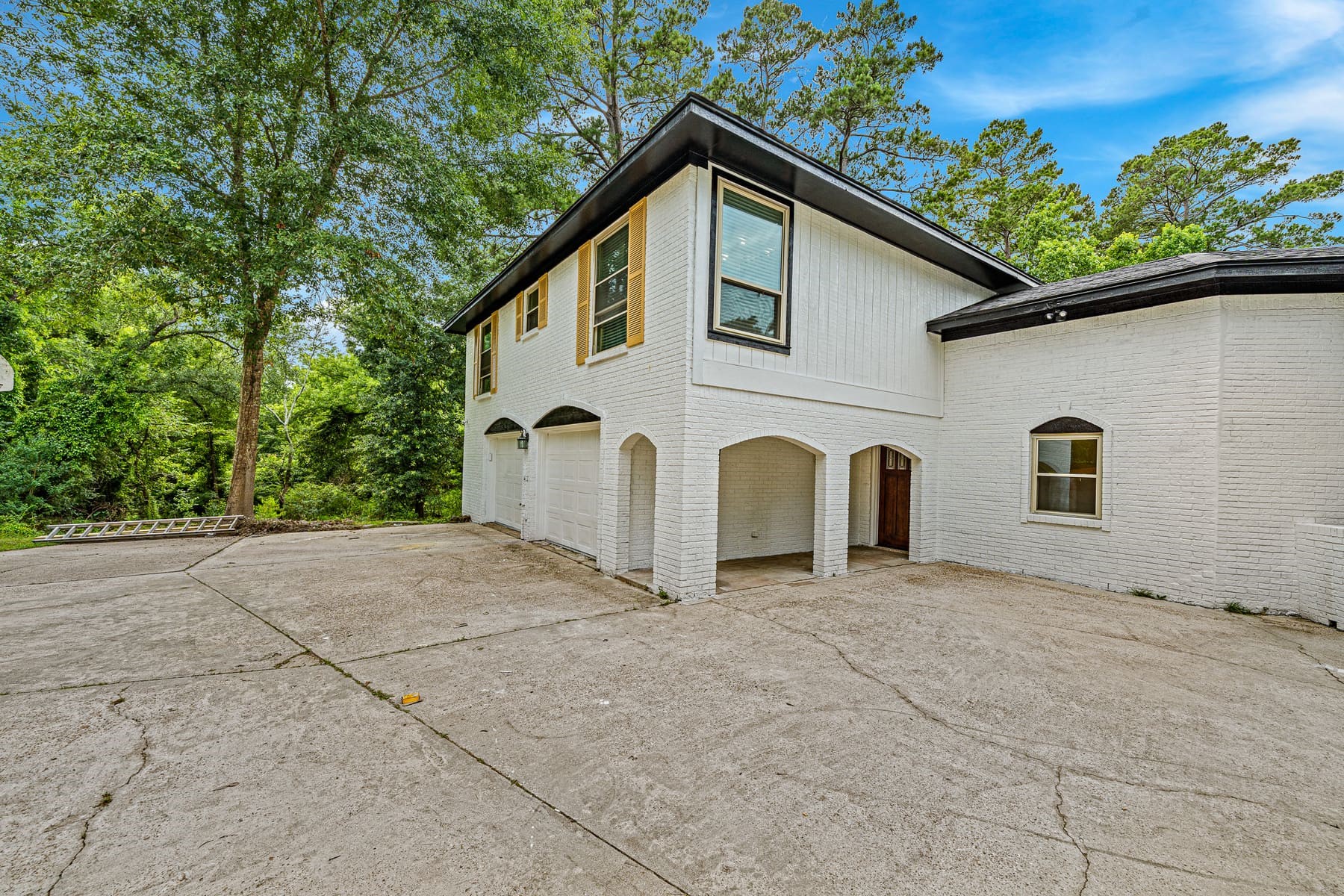 1966 Ogrady Drive Property Photo 6