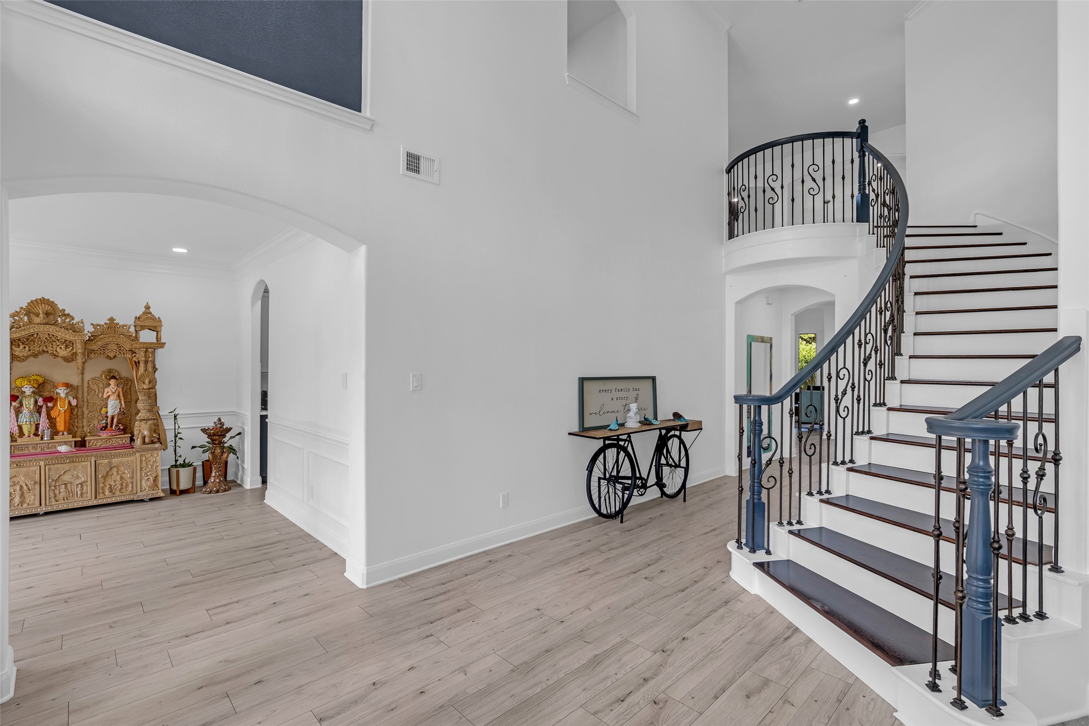 5626 Valley Country Lane Property Photo 8
