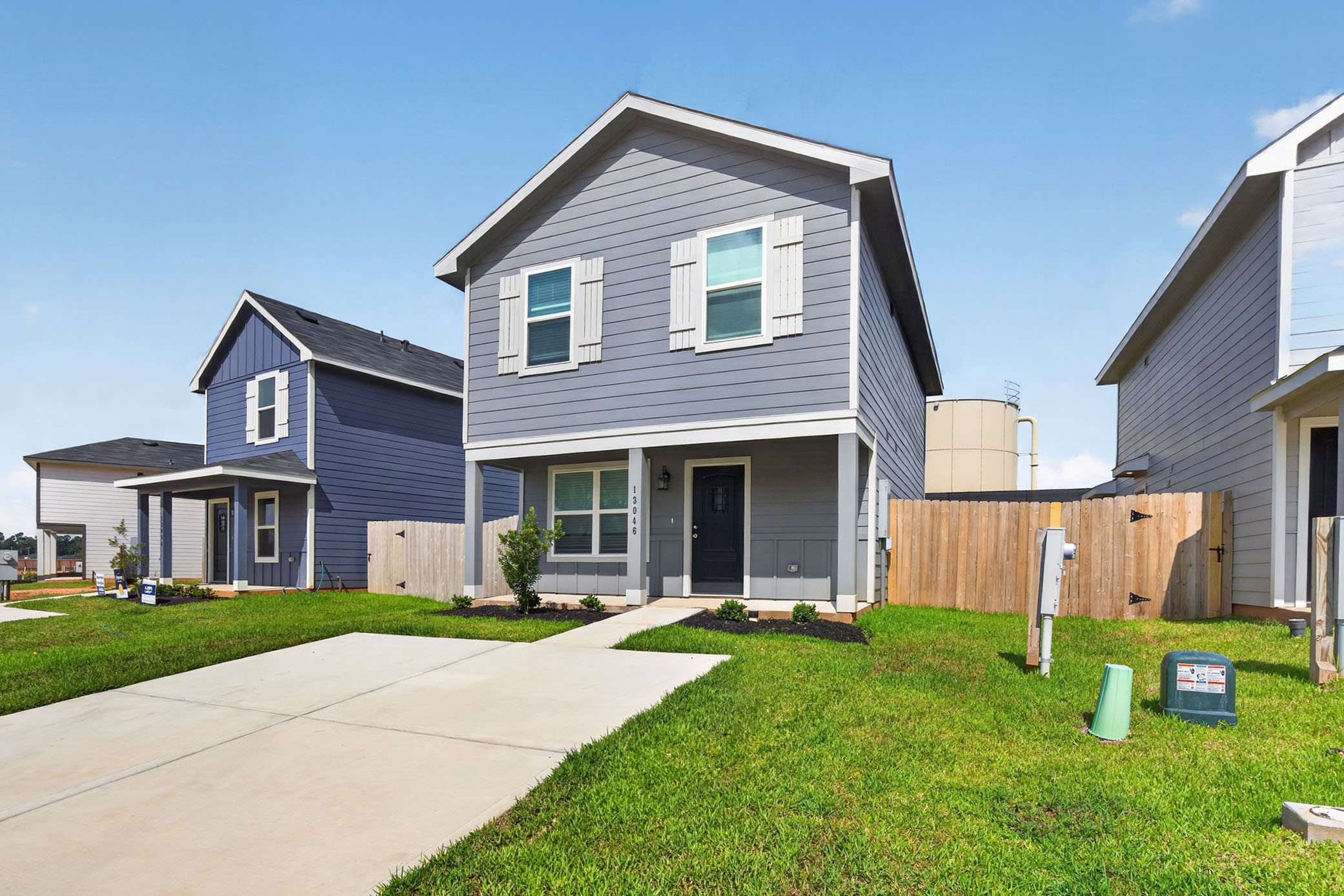 13046 Turret Bend Way Property Photo 1
