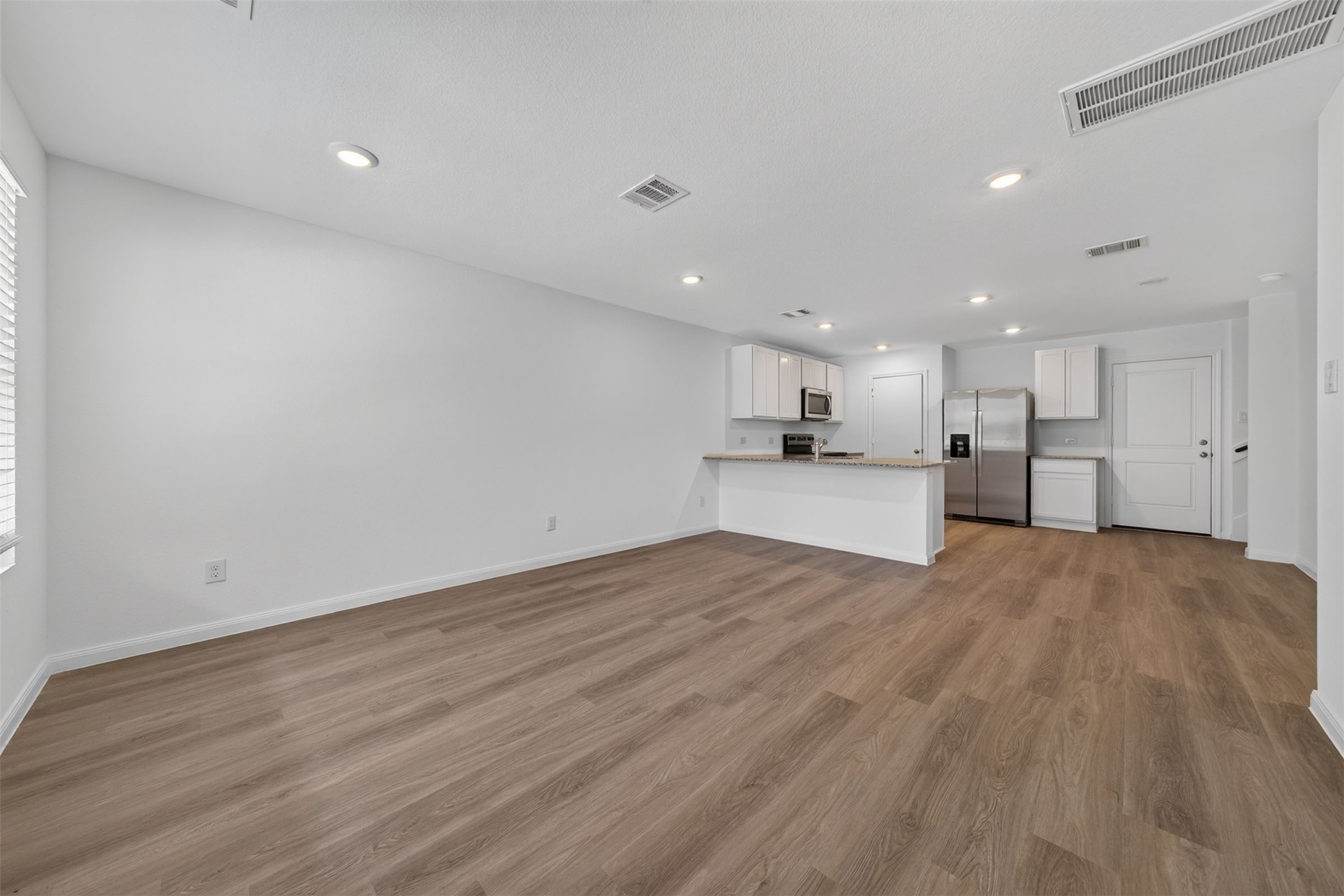 13046 Turret Bend Way Property Photo 6