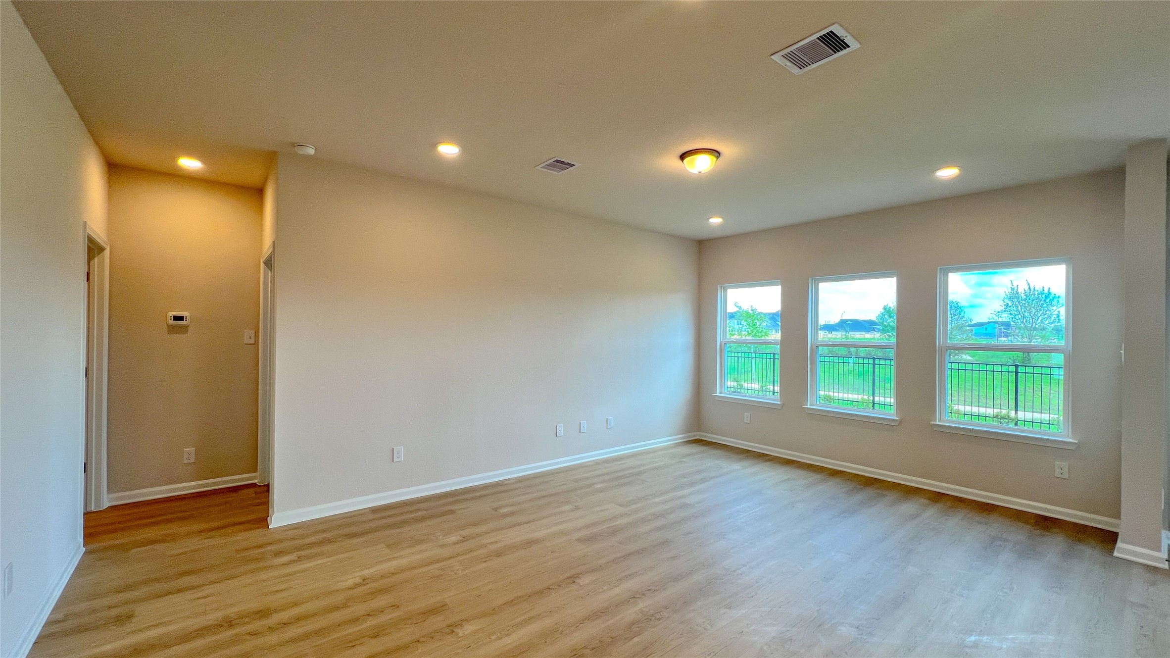 7906 Wandering Glider Drive Property Photo 4