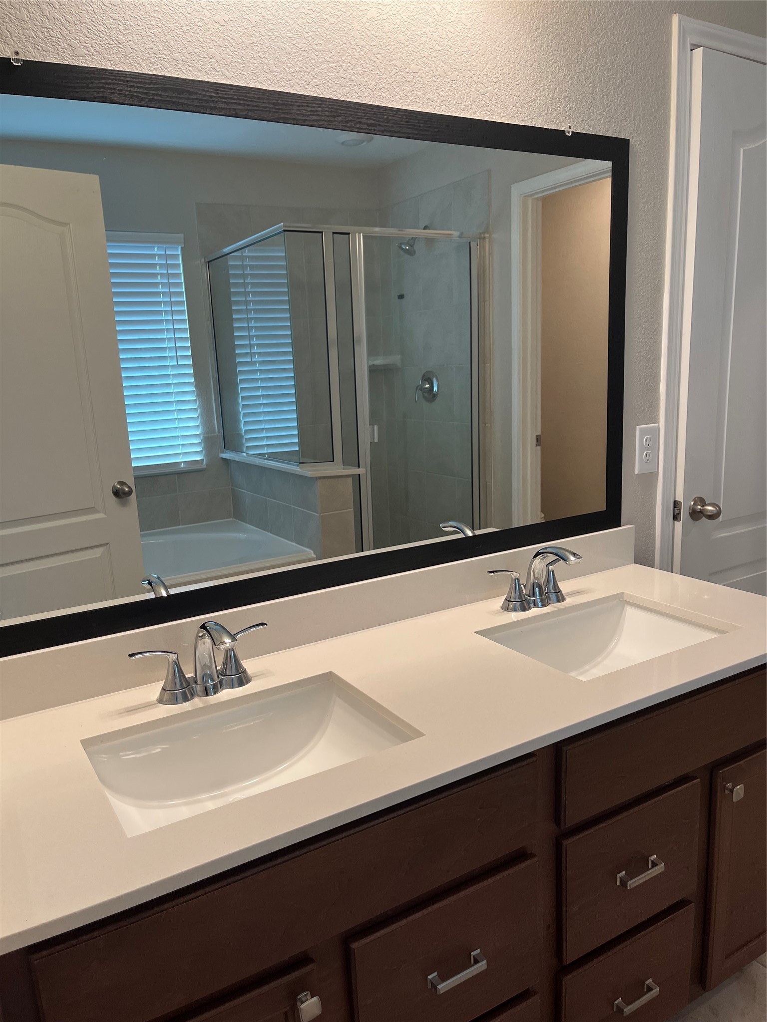 1322 Glendora Drive Property Photo 10