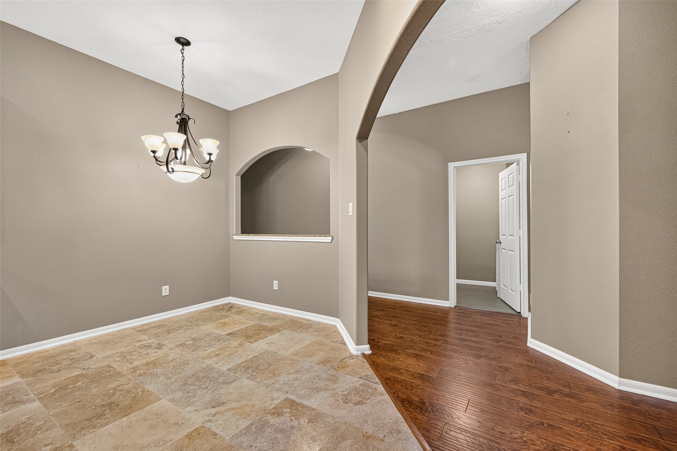 17814 N White Tail Court Property Photo 7