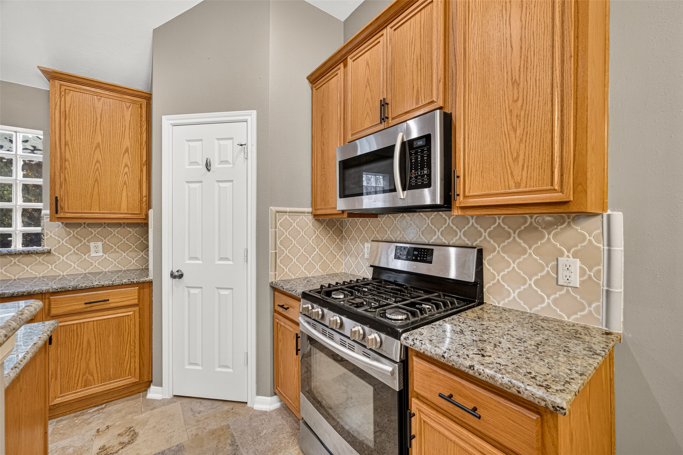 17814 N White Tail Court Property Photo 11