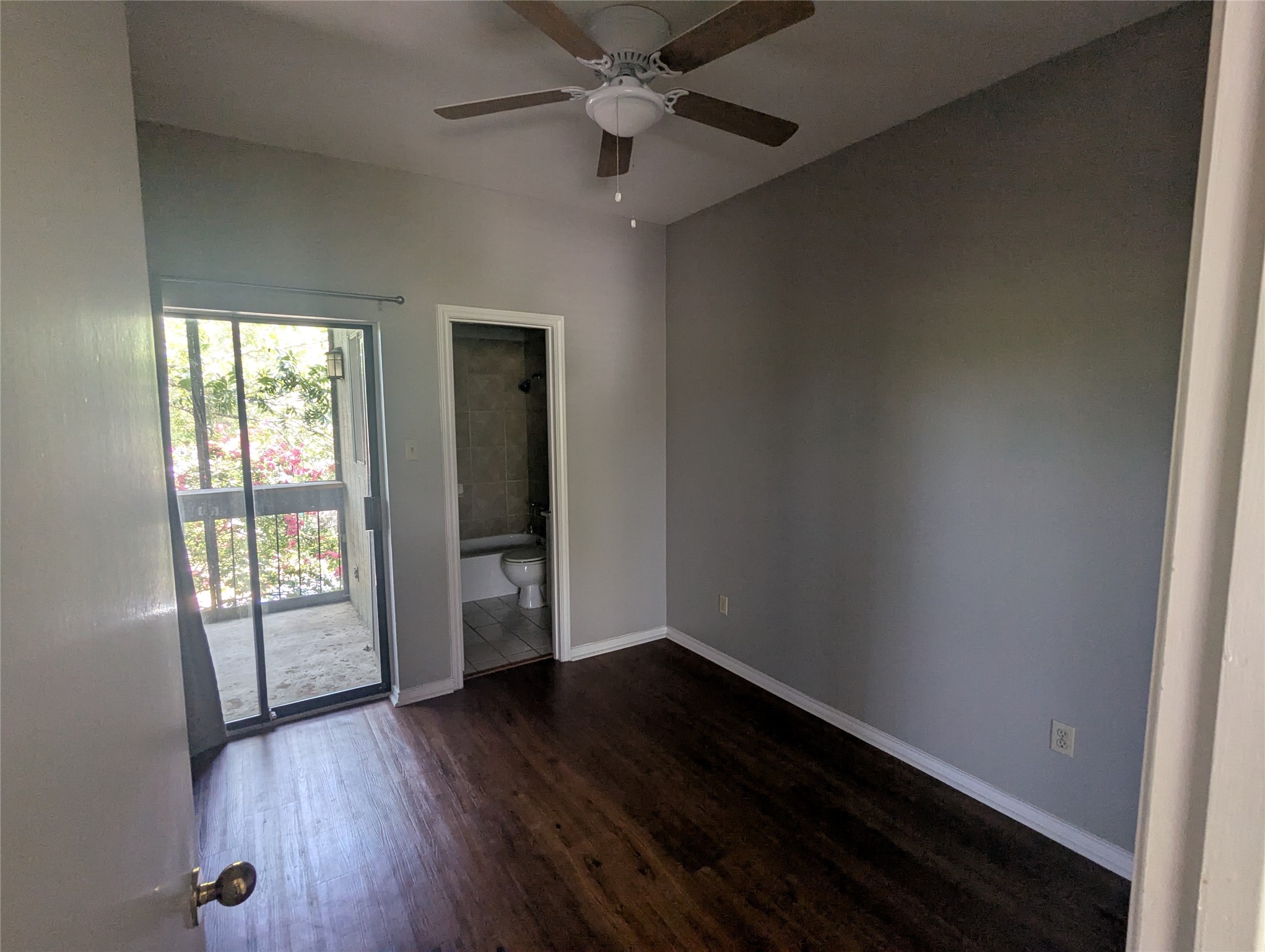 601 Nelray Boulevard 11 Property Photo 5