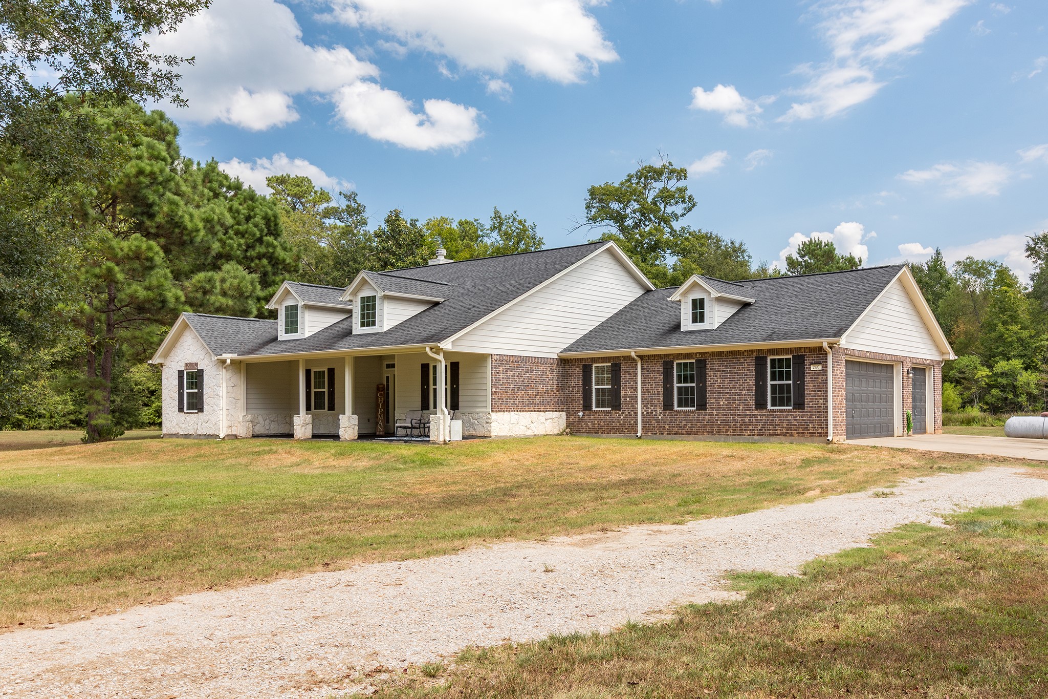 260 County Road 2258 Property Photo 40