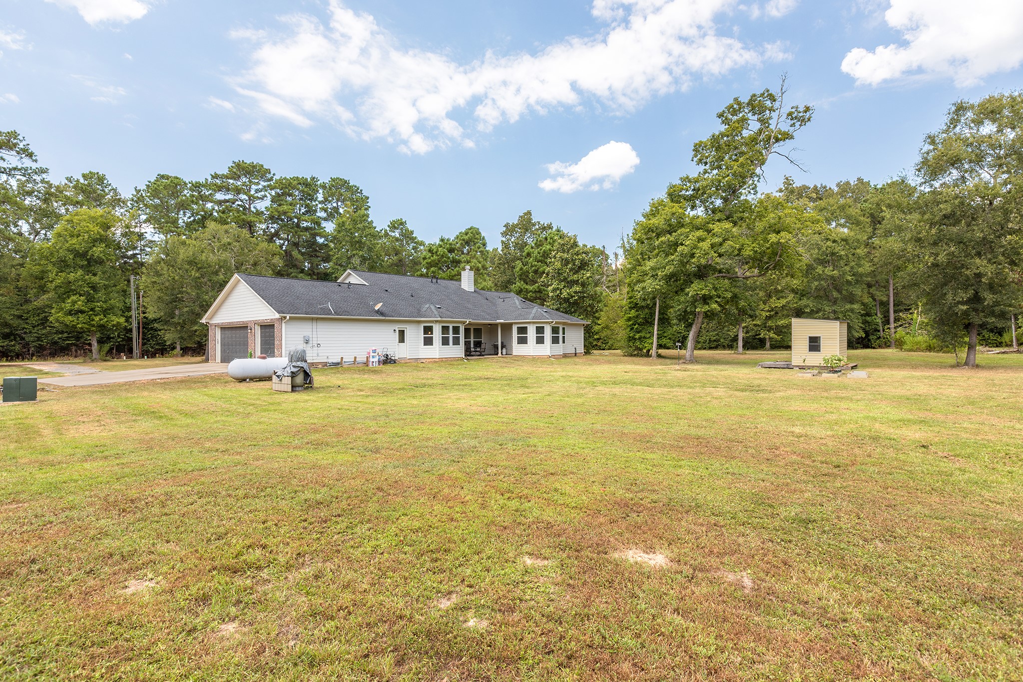 260 County Road 2258 Property Photo 43