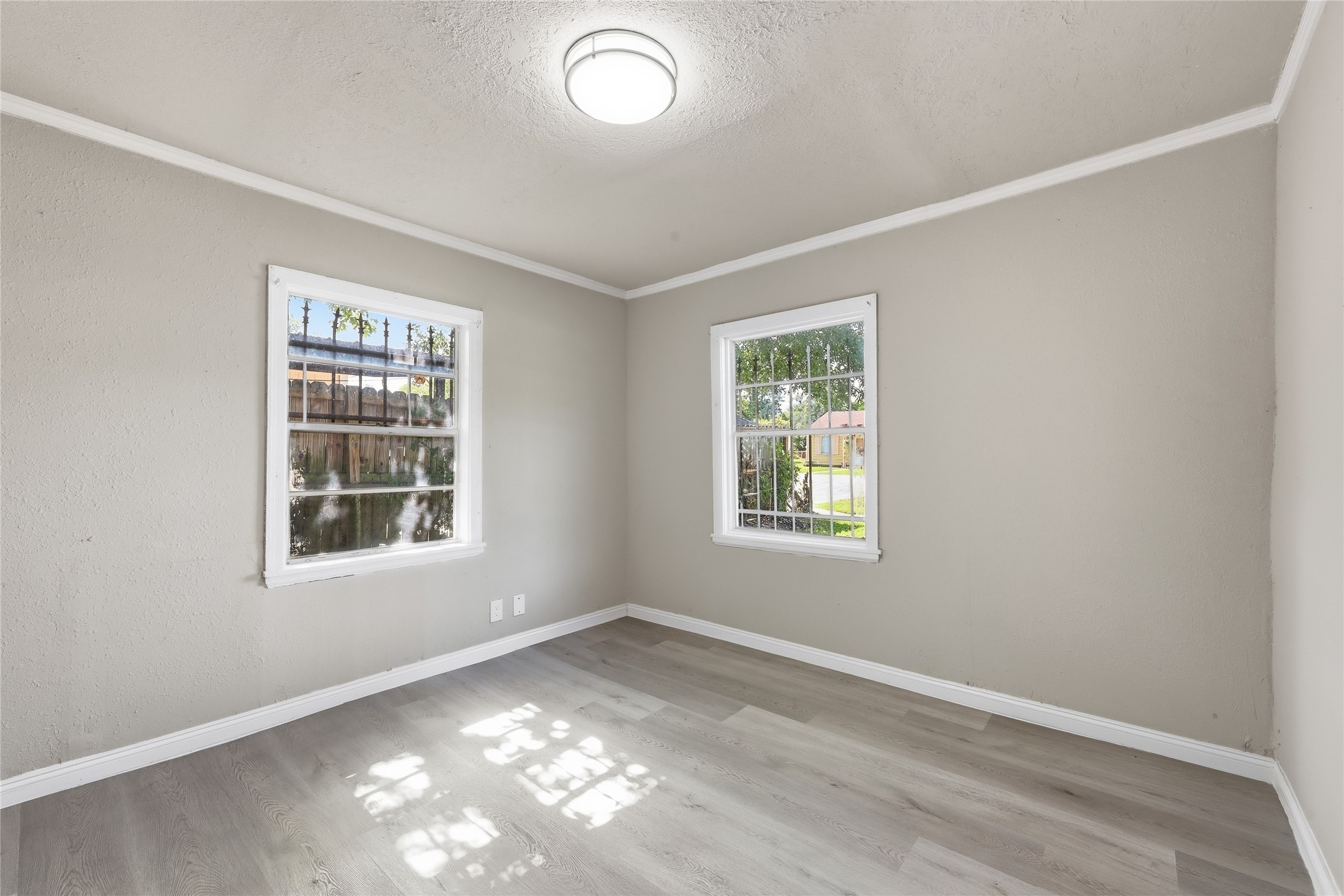 2088 Pope Street Property Photo 16