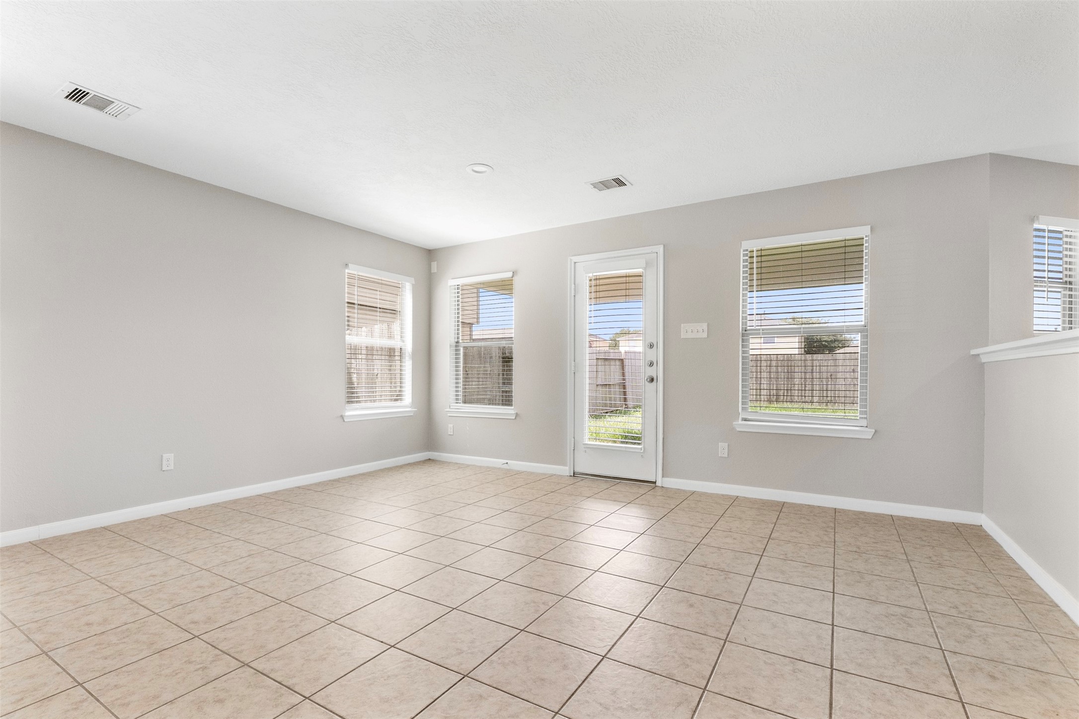 7611 Cocobola Lane Property Photo 8