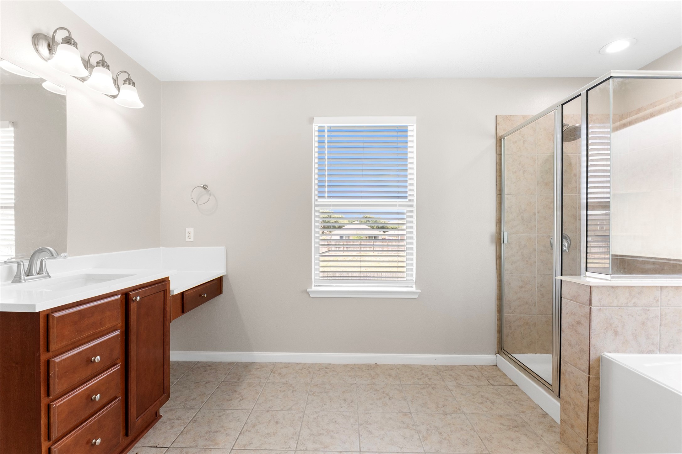 7611 Cocobola Lane Property Photo 19