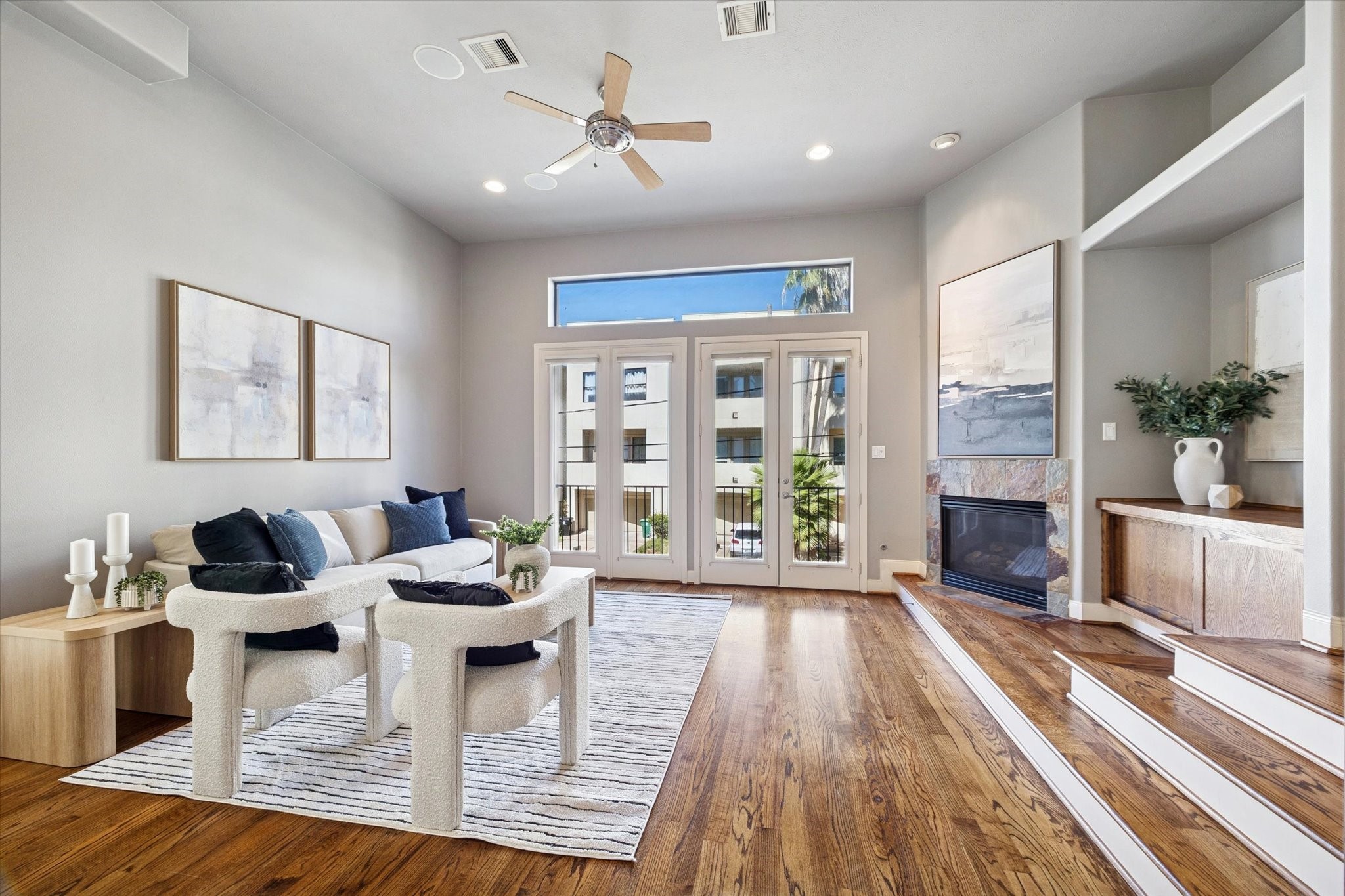 5219 Lillian Street Property Photo 1