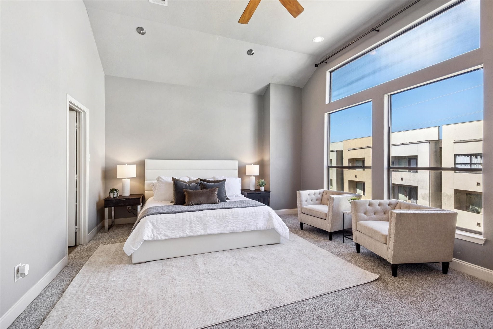 5219 Lillian Street Property Photo 11