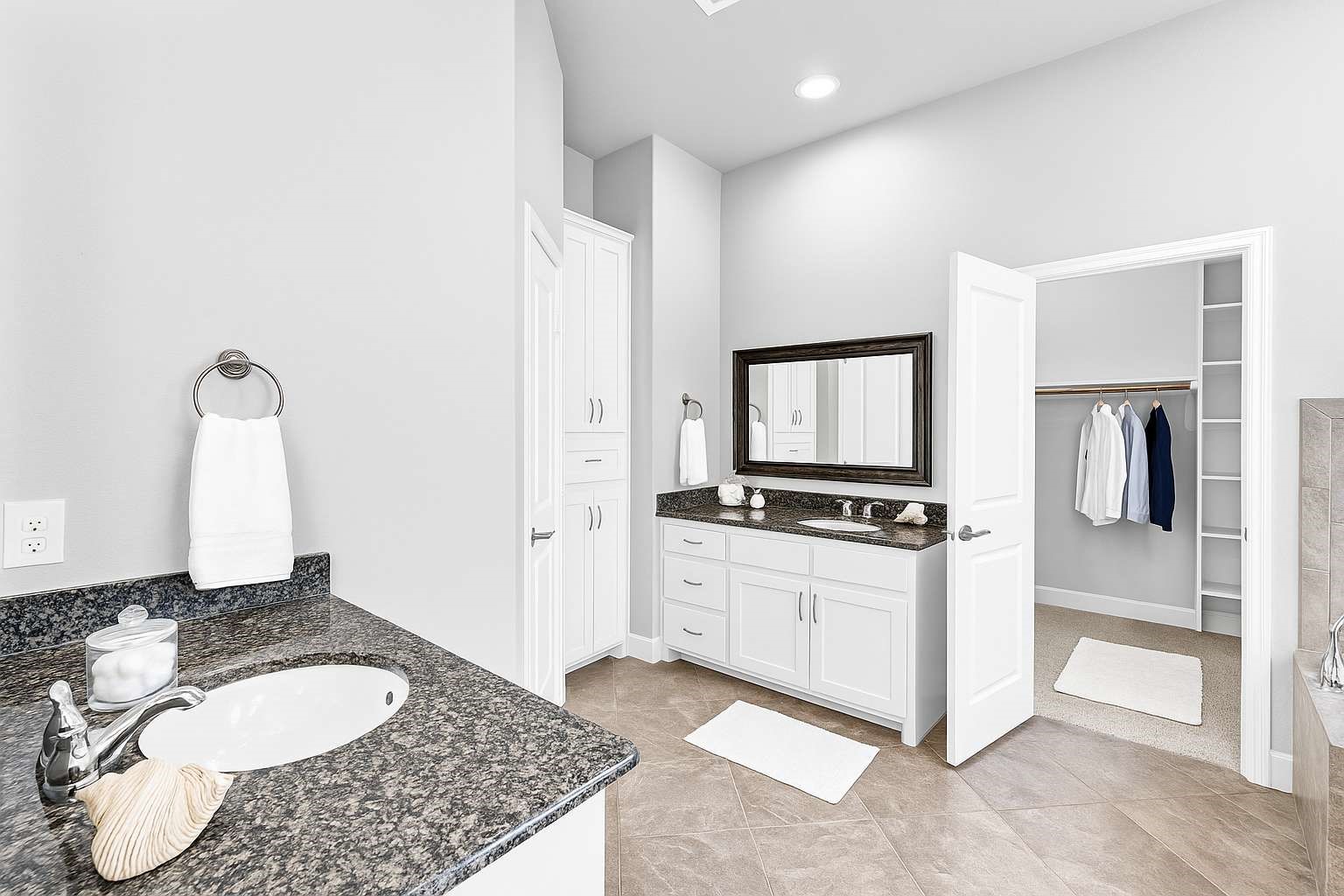 5219 Lillian Street Property Photo 14