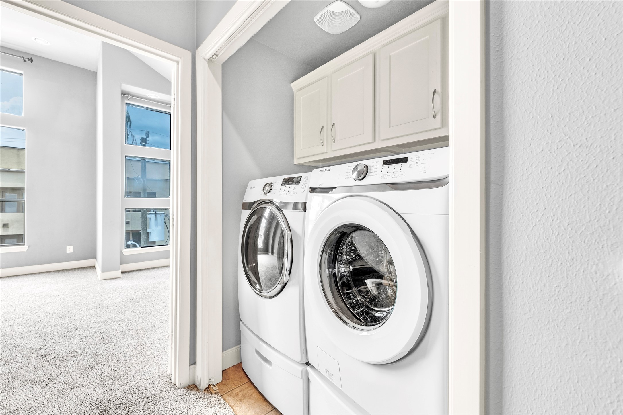 5219 Lillian Street Property Photo 16