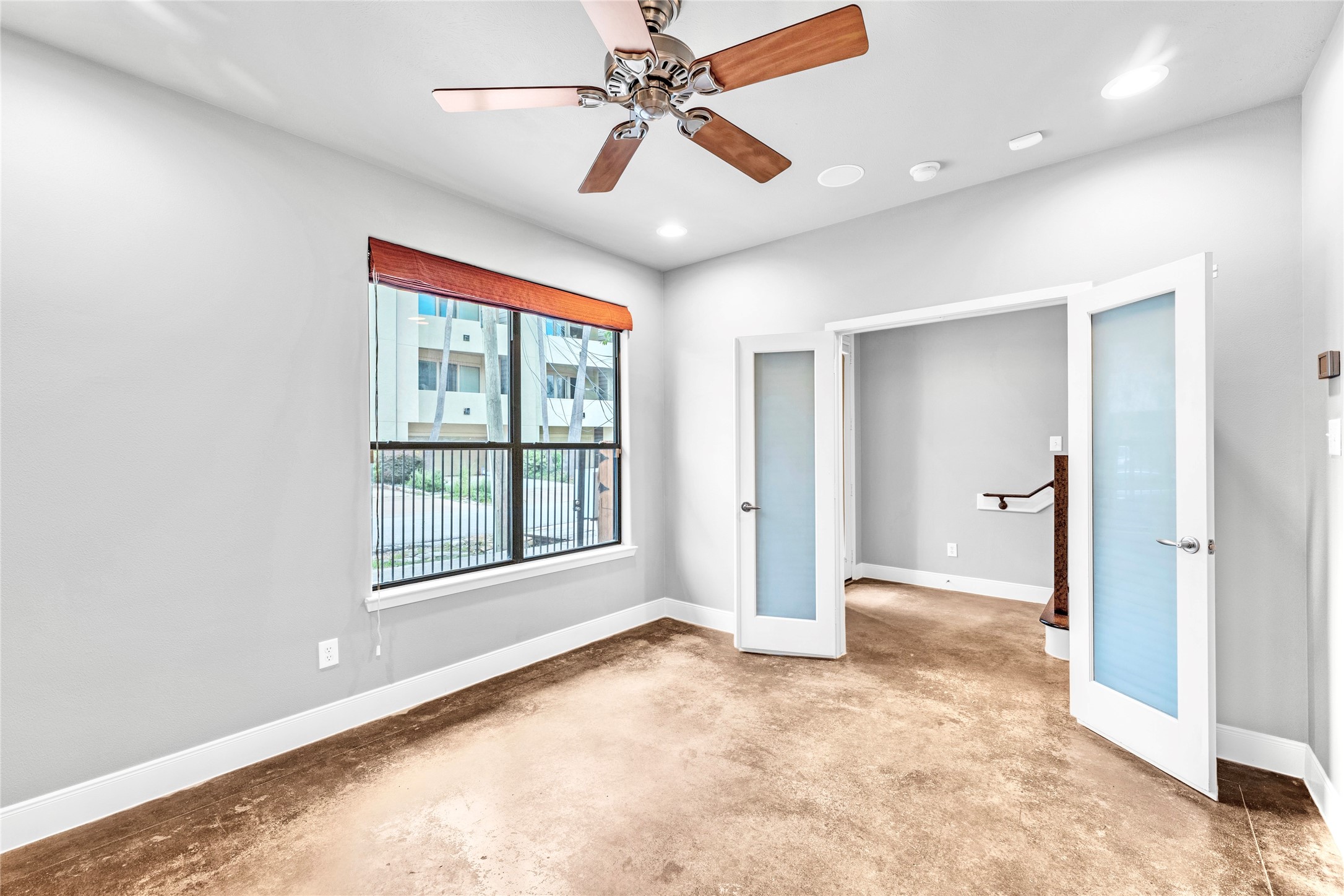 5219 Lillian Street Property Photo 20